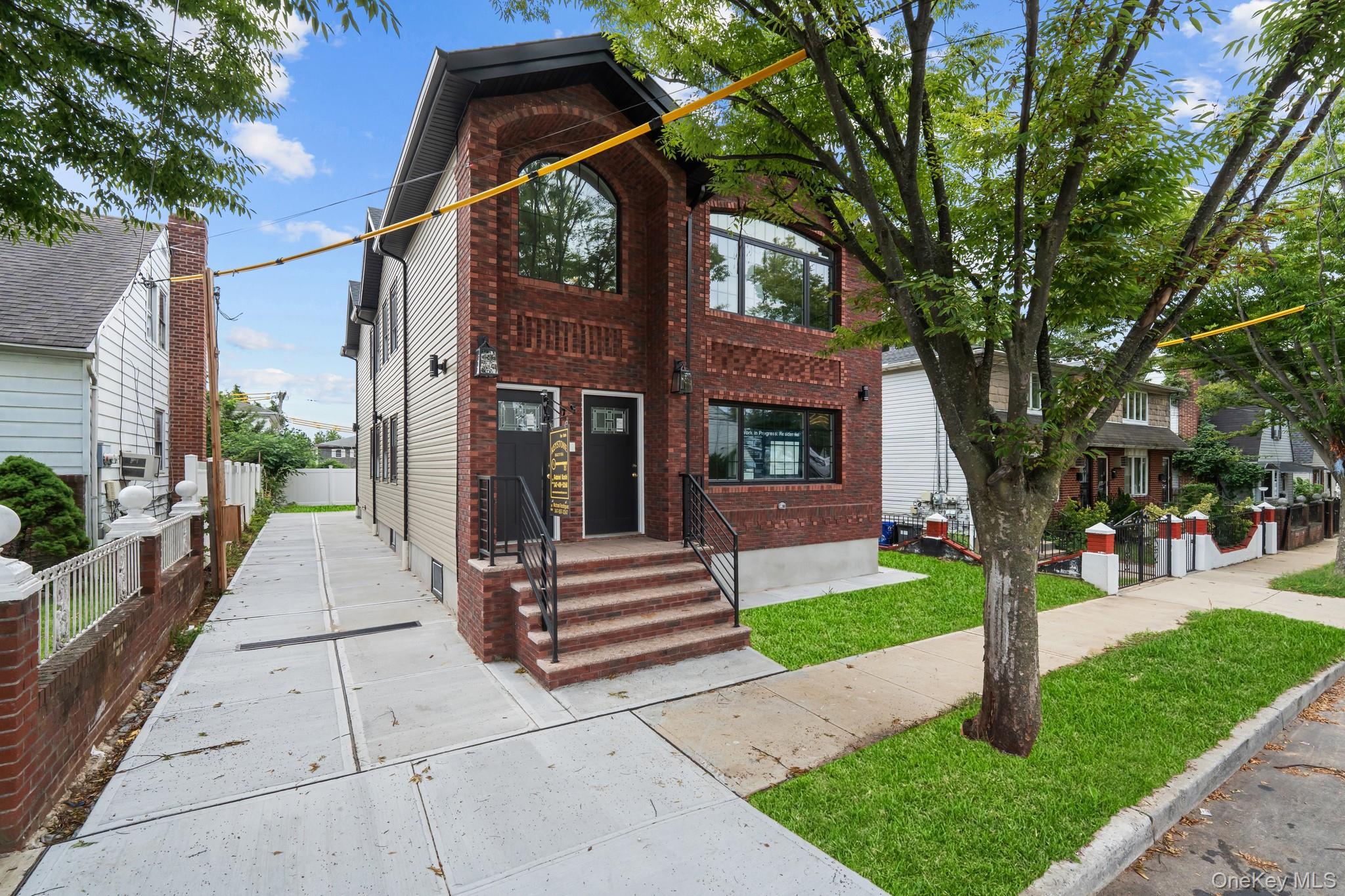 Single Family 145th Avenue  Queens, NY 11422, MLS-1046375-17