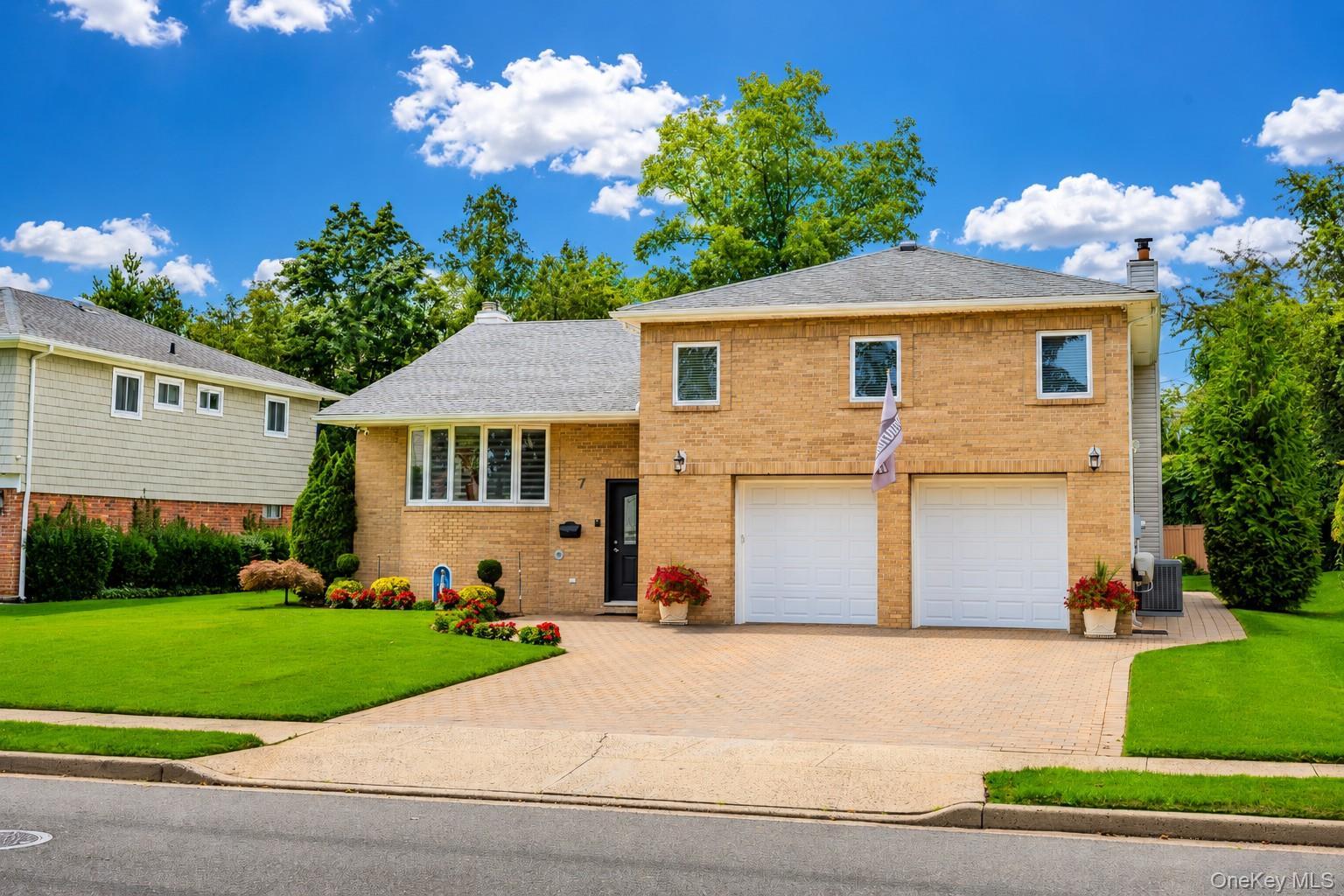 Single Family Monterey Drive Nassau County, NY 11040, MLS-1046387-47