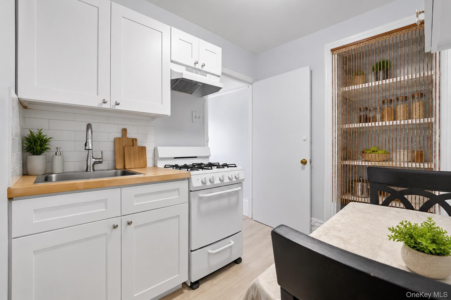 Single Family Union Avenue  Westchester County, NY 10550, MLS-1046388-17