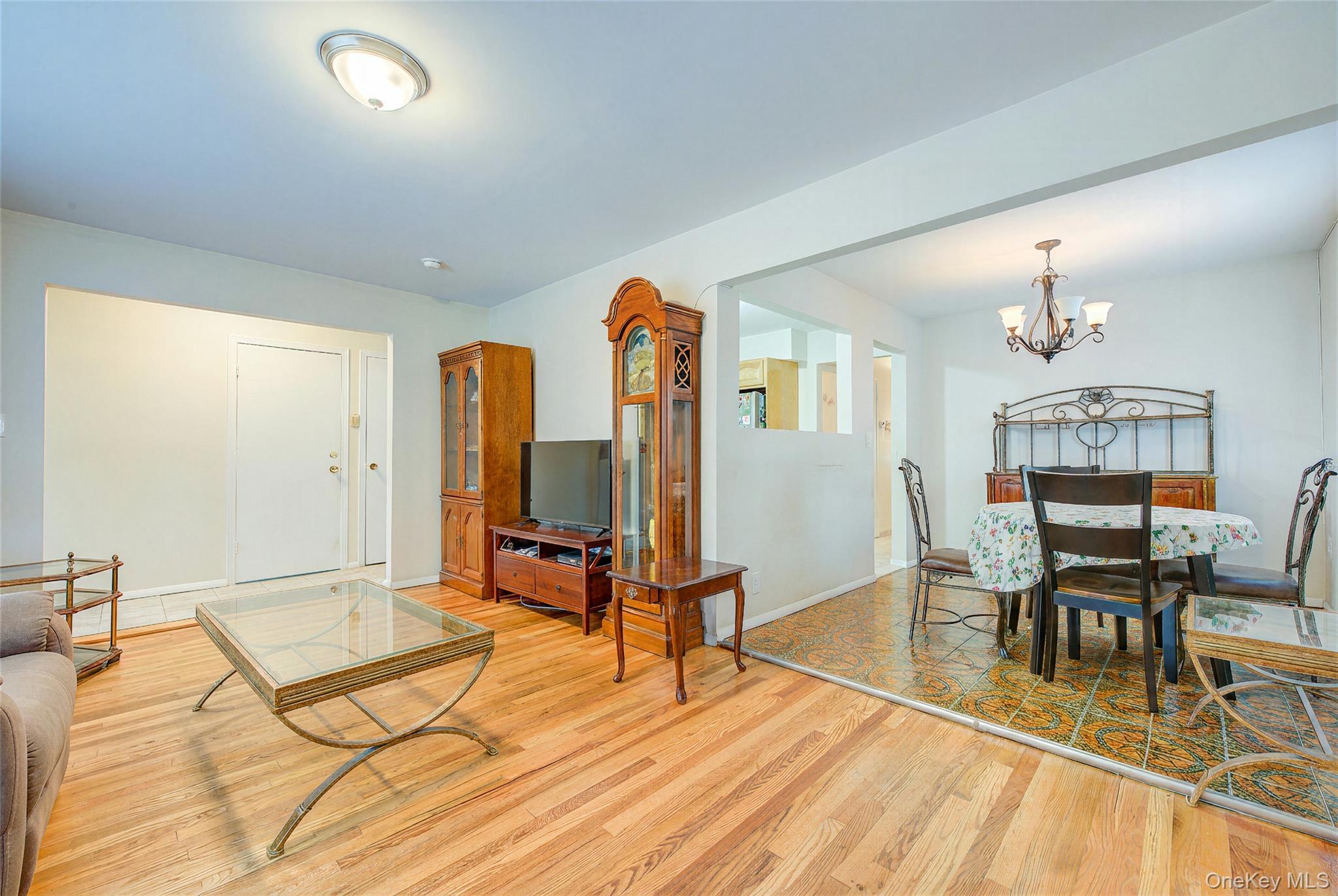 Single Family 28th Avenue  Queens, NY 11354, MLS-1046402-11