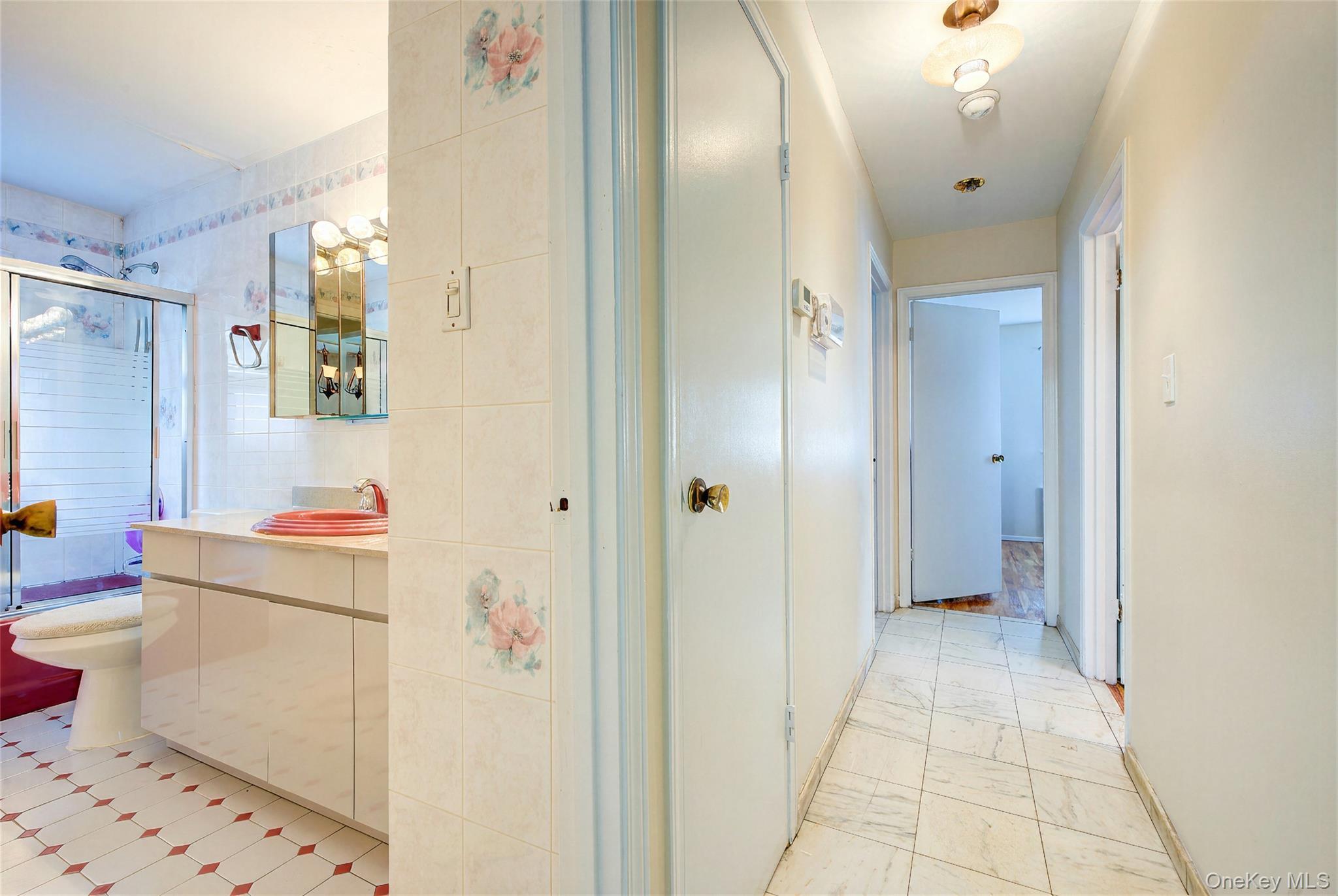 Single Family 28th Avenue  Queens, NY 11354, MLS-1046402-15