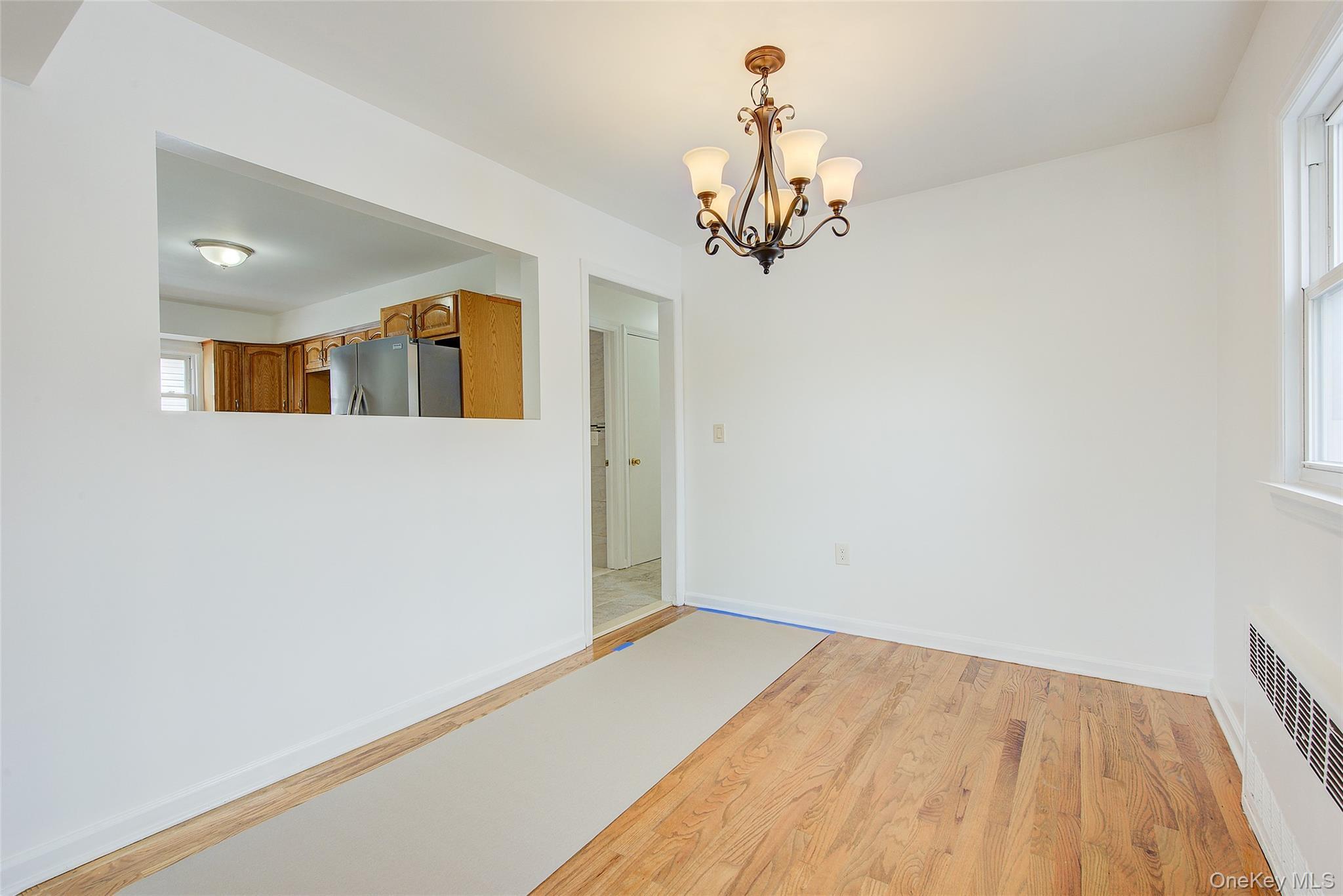 Single Family 28th Avenue  Queens, NY 11354, MLS-1046402-27