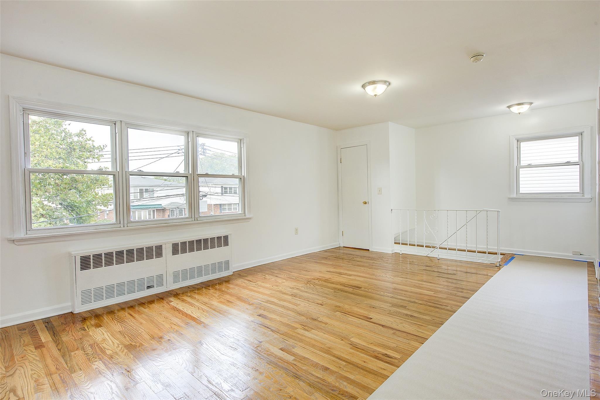 Single Family 28th Avenue  Queens, NY 11354, MLS-1046402-41