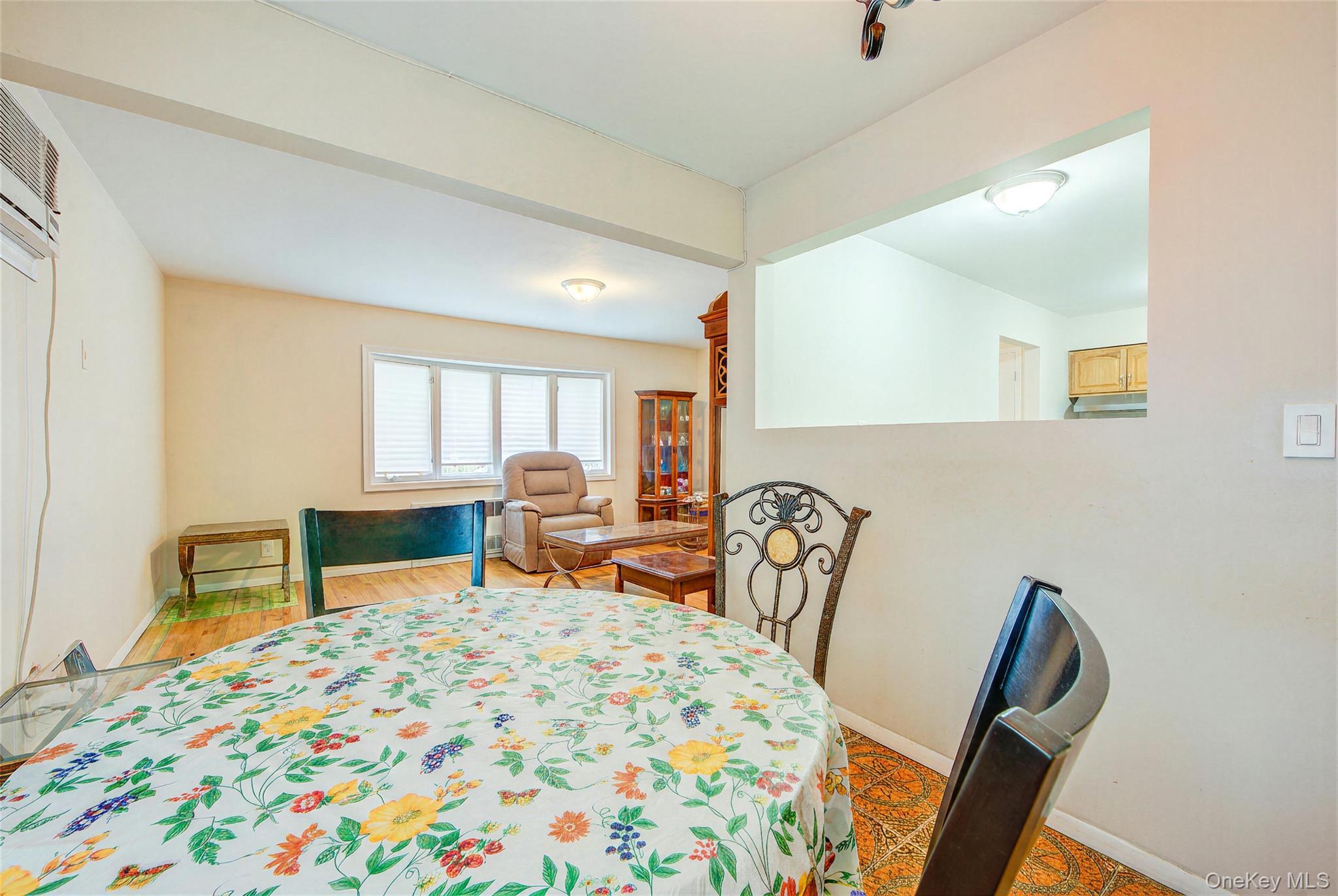 Single Family 28th Avenue  Queens, NY 11354, MLS-1046402-9