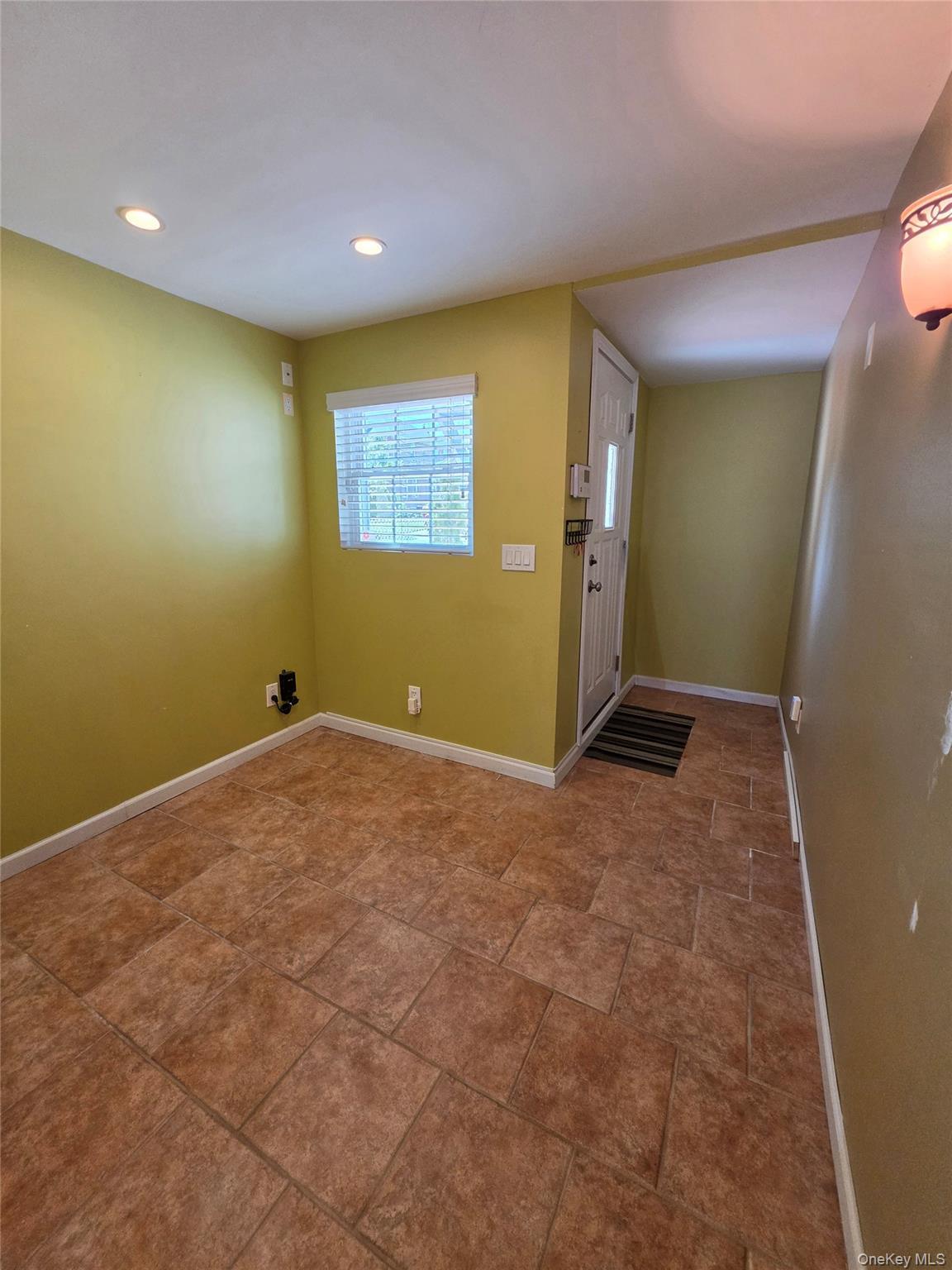 Single Family 98th Street  Queens, NY 11414, MLS-1046407-16