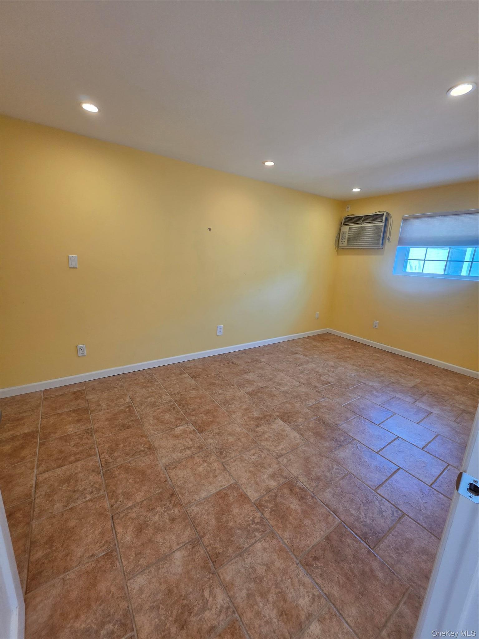 Single Family 98th Street  Queens, NY 11414, MLS-1046407-19