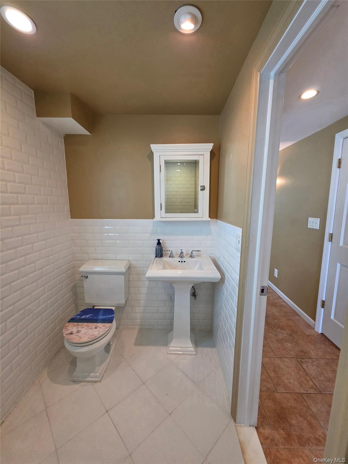 Single Family 98th Street  Queens, NY 11414, MLS-1046407-26