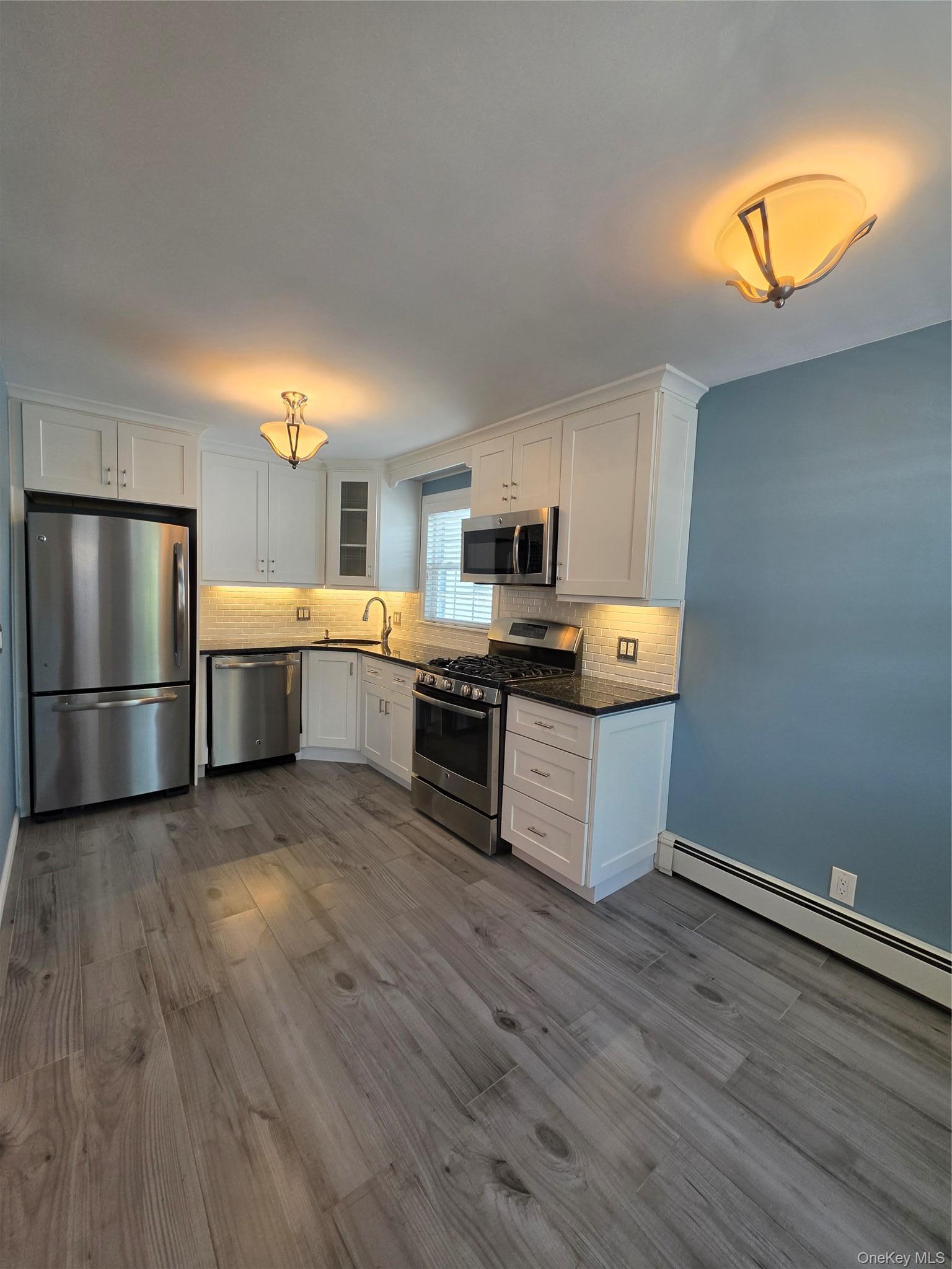 Single Family 98th Street  Queens, NY 11414, MLS-1046407-4