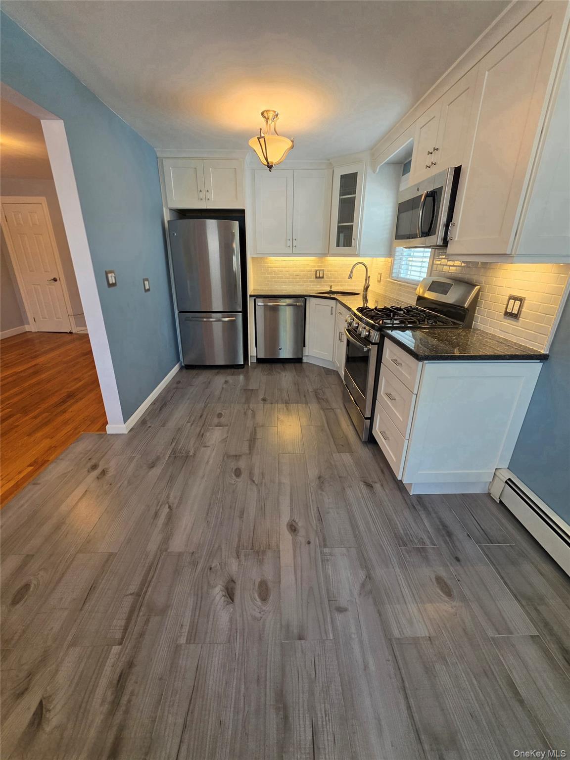 Single Family 98th Street  Queens, NY 11414, MLS-1046407-6