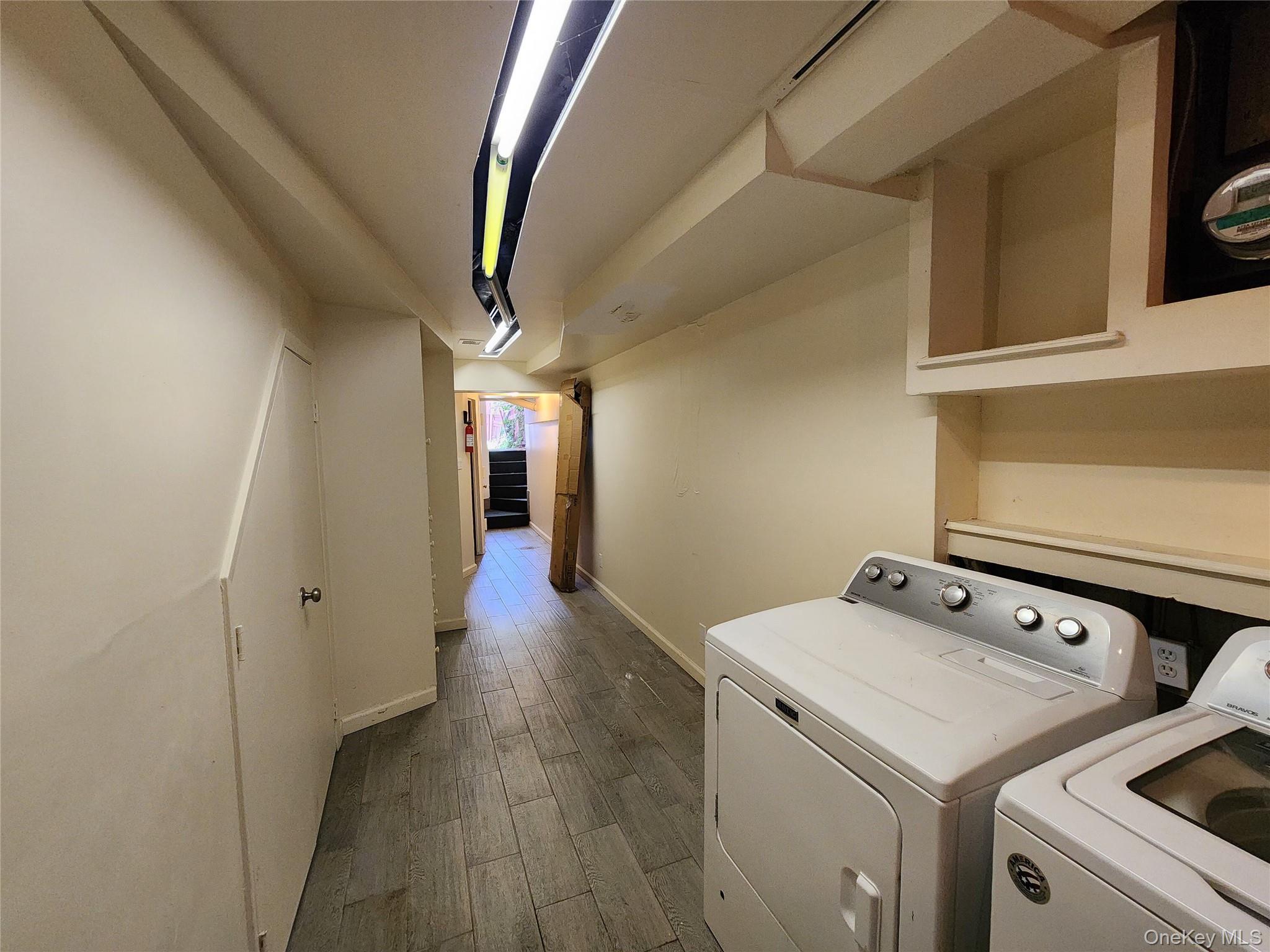 Single Family Revere Avenue Bronx, NY 10465, MLS-1046422-24
