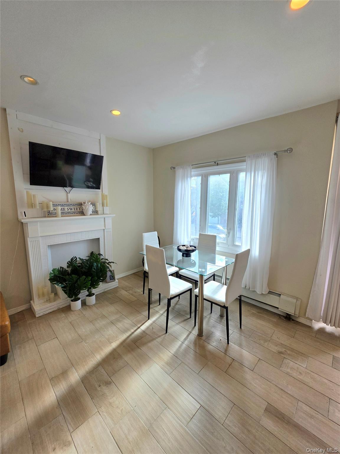 Single Family 95th Street  Queens, NY 11414, MLS-1046423-10