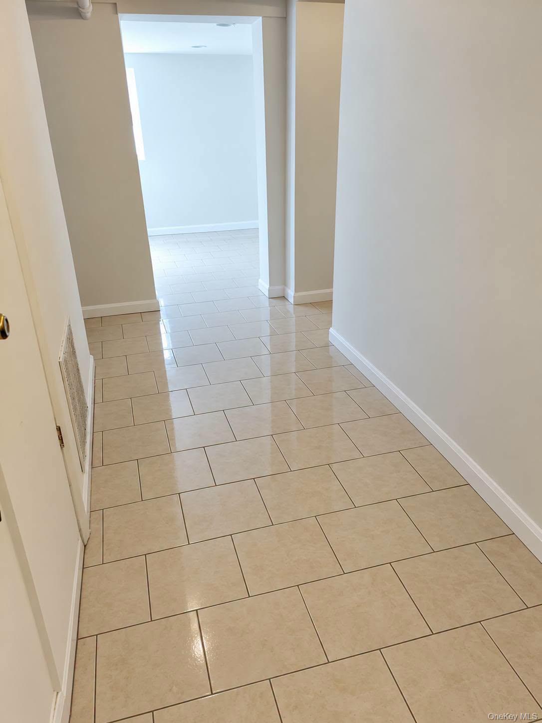 Single Family 95th Street  Queens, NY 11414, MLS-1046423-15