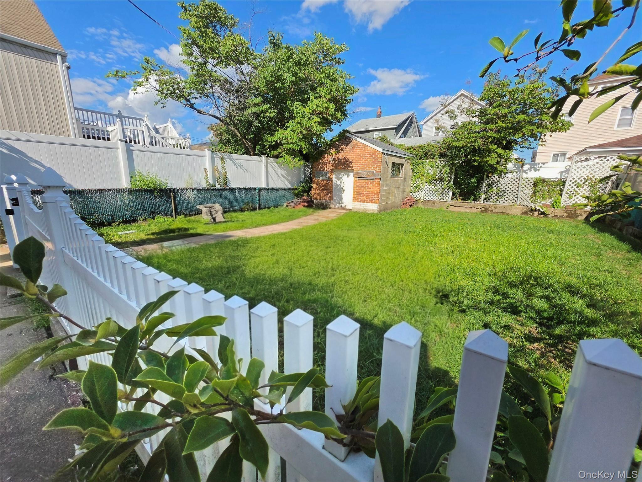 Single Family 95th Street  Queens, NY 11414, MLS-1046423-22