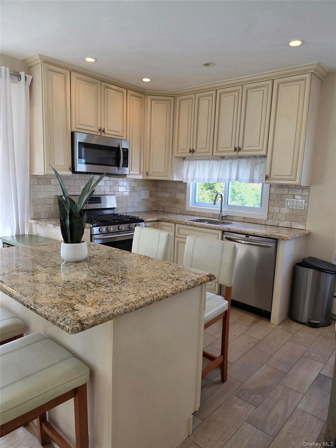 Single Family 95th Street  Queens, NY 11414, MLS-1046423-5