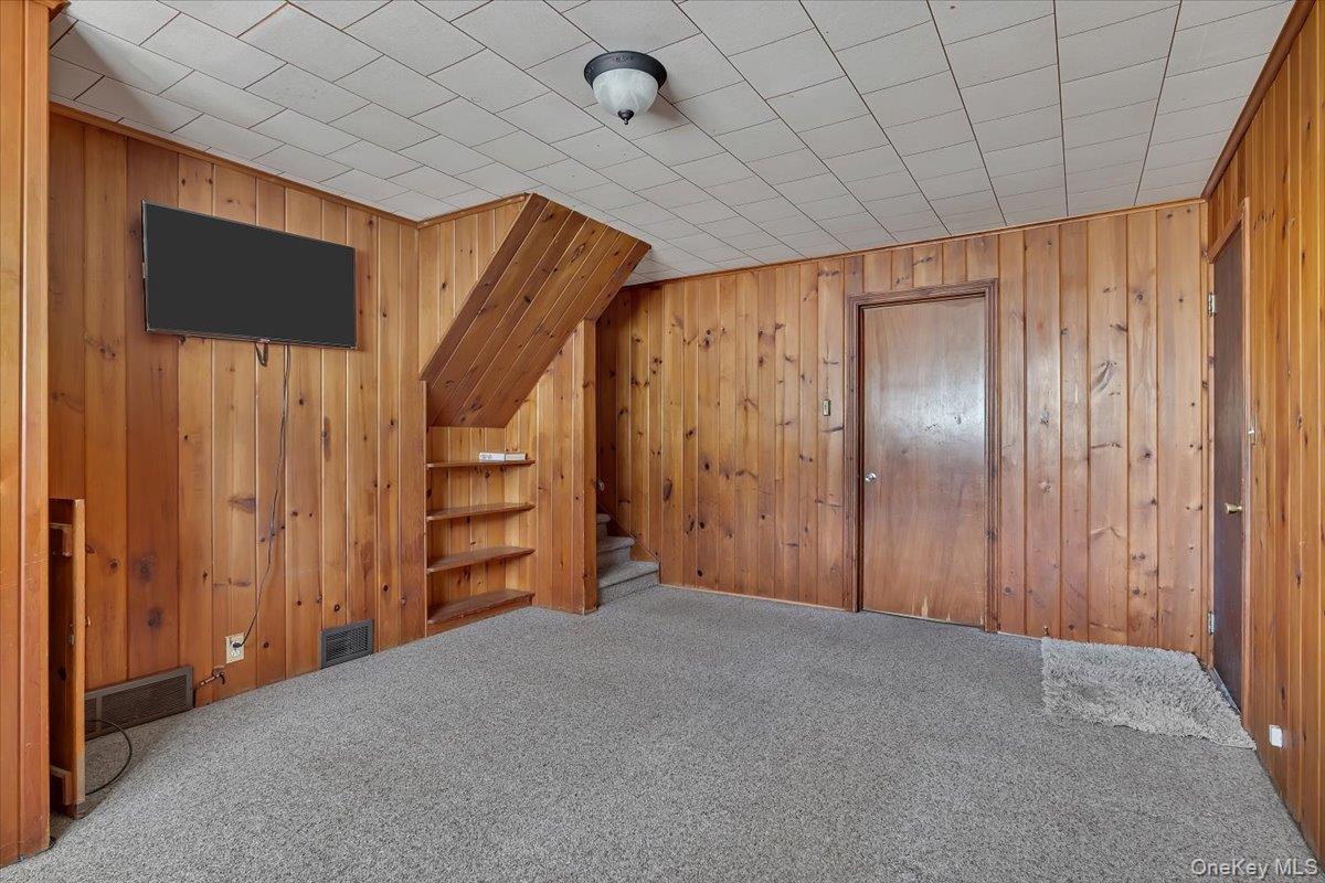 Single Family Eastland Avenue Out Of Area, NY 12078, MLS-1046427-31