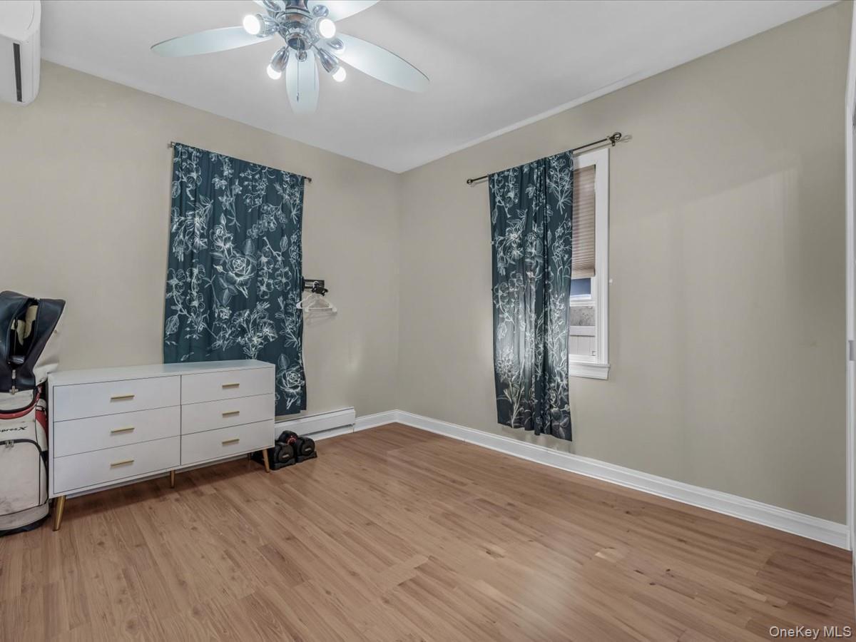 Single Family 82nd Avenue Queens, NY 11426, MLS-1046435-10