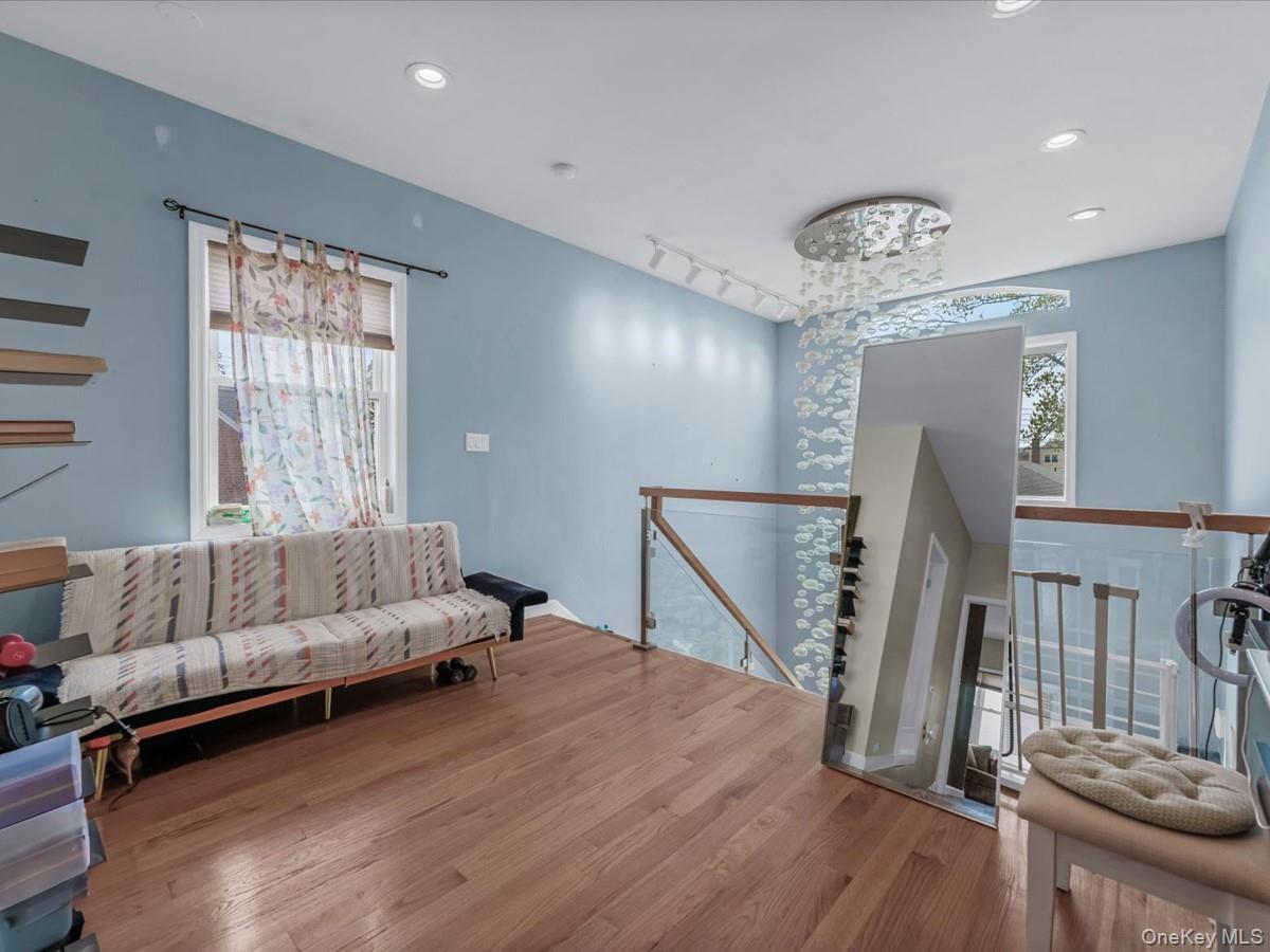 Single Family 82nd Avenue Queens, NY 11426, MLS-1046435-11
