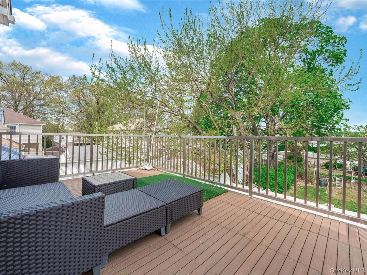 Single Family 82nd Avenue Queens, NY 11426, MLS-1046435-18