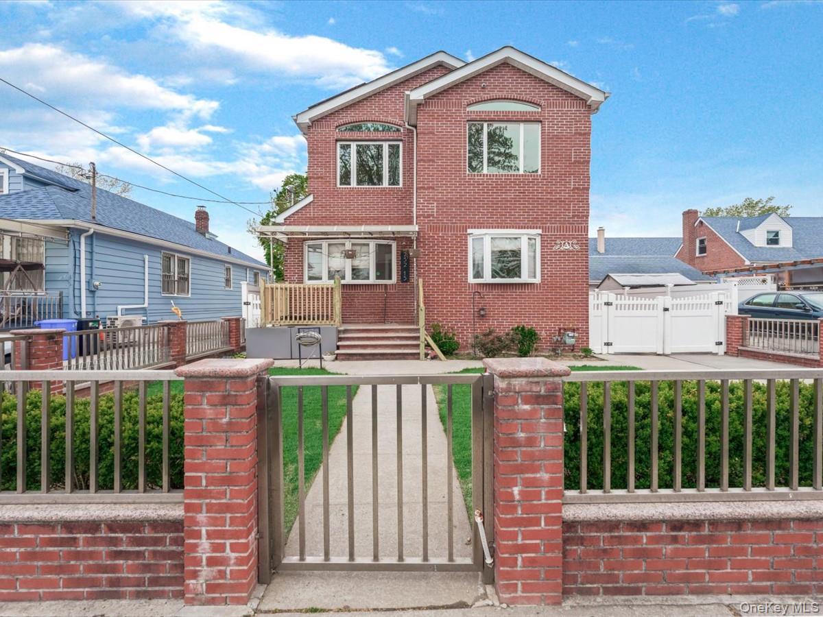 Single Family 82nd Avenue Queens, NY 11426, MLS-1046435-2