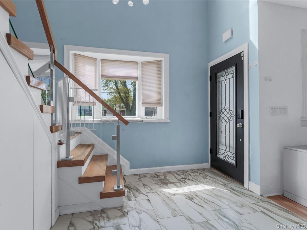 Single Family 82nd Avenue Queens, NY 11426, MLS-1046435-3
