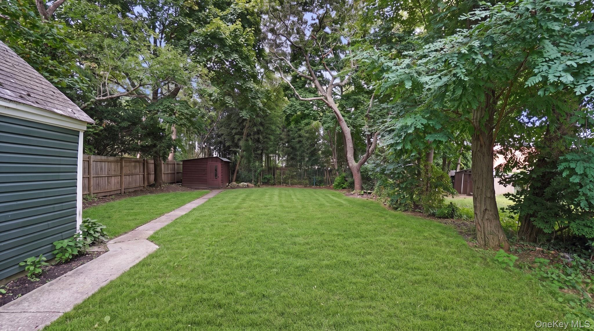 Single Family 5th Avenue  Suffolk County, NY 11706, MLS-1046448-22