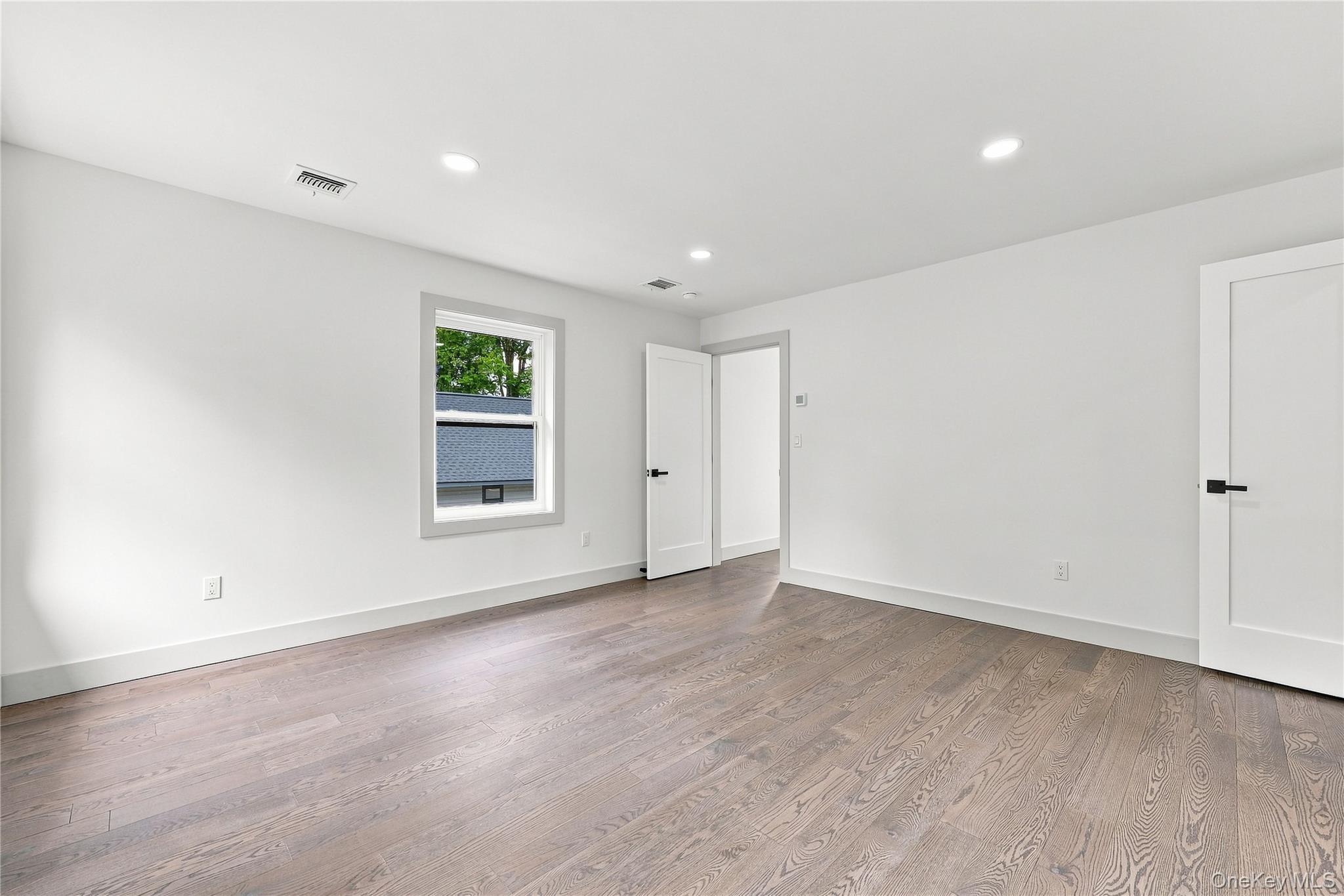 Single Family Center Street Ulster County, NY 12428, MLS-1046451-22