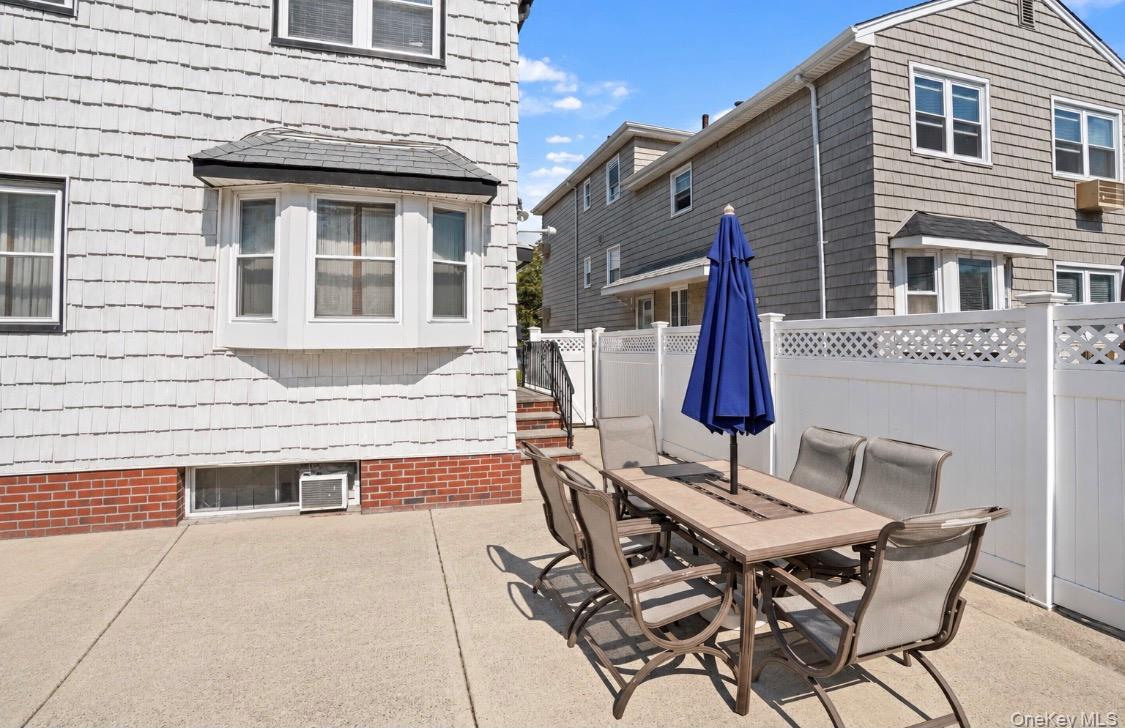 Single Family Aubrey Avenue Queens, NY 11385, MLS-1046454-29