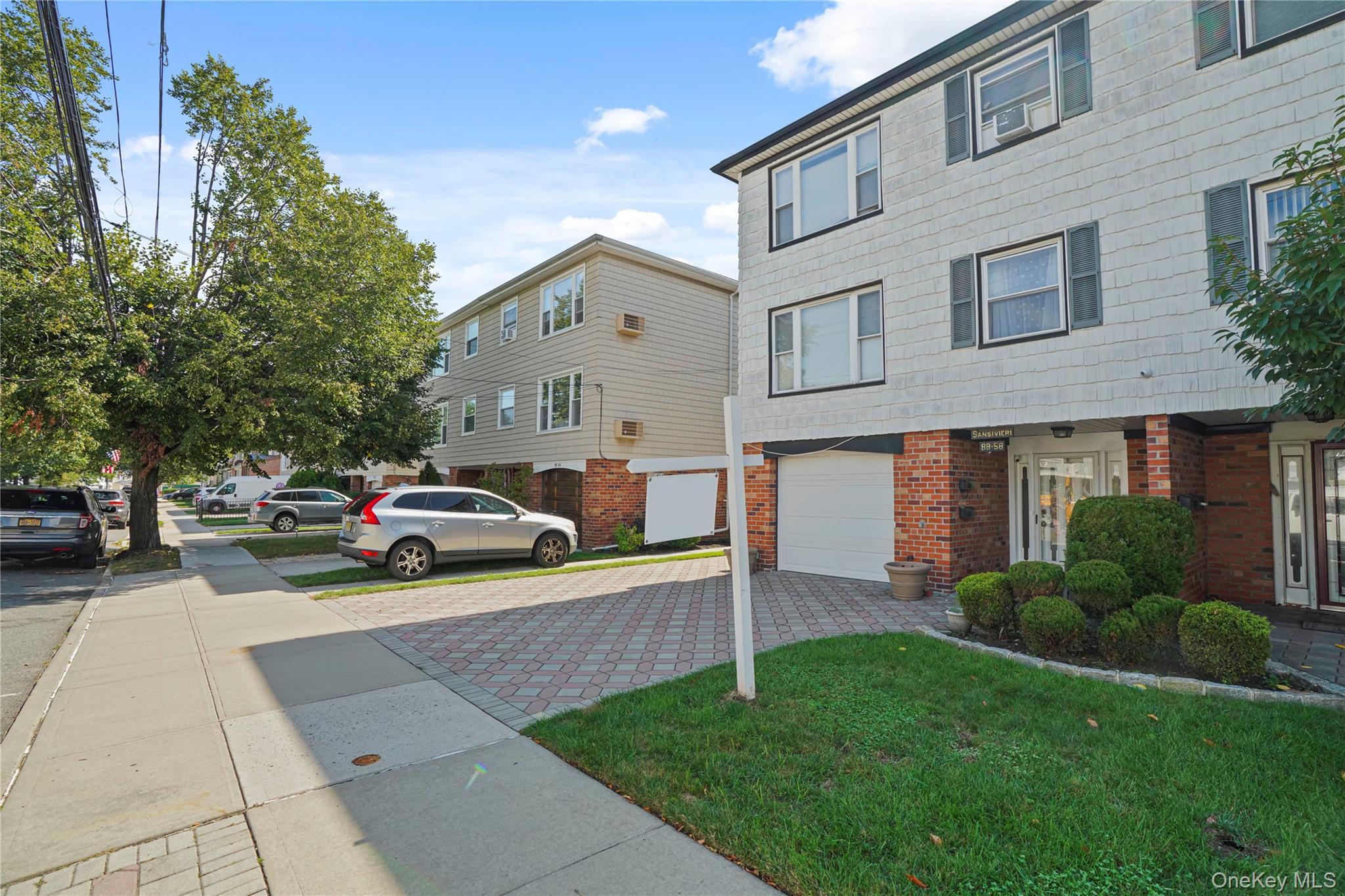 Single Family Aubrey Avenue Queens, NY 11385, MLS-1046454-3