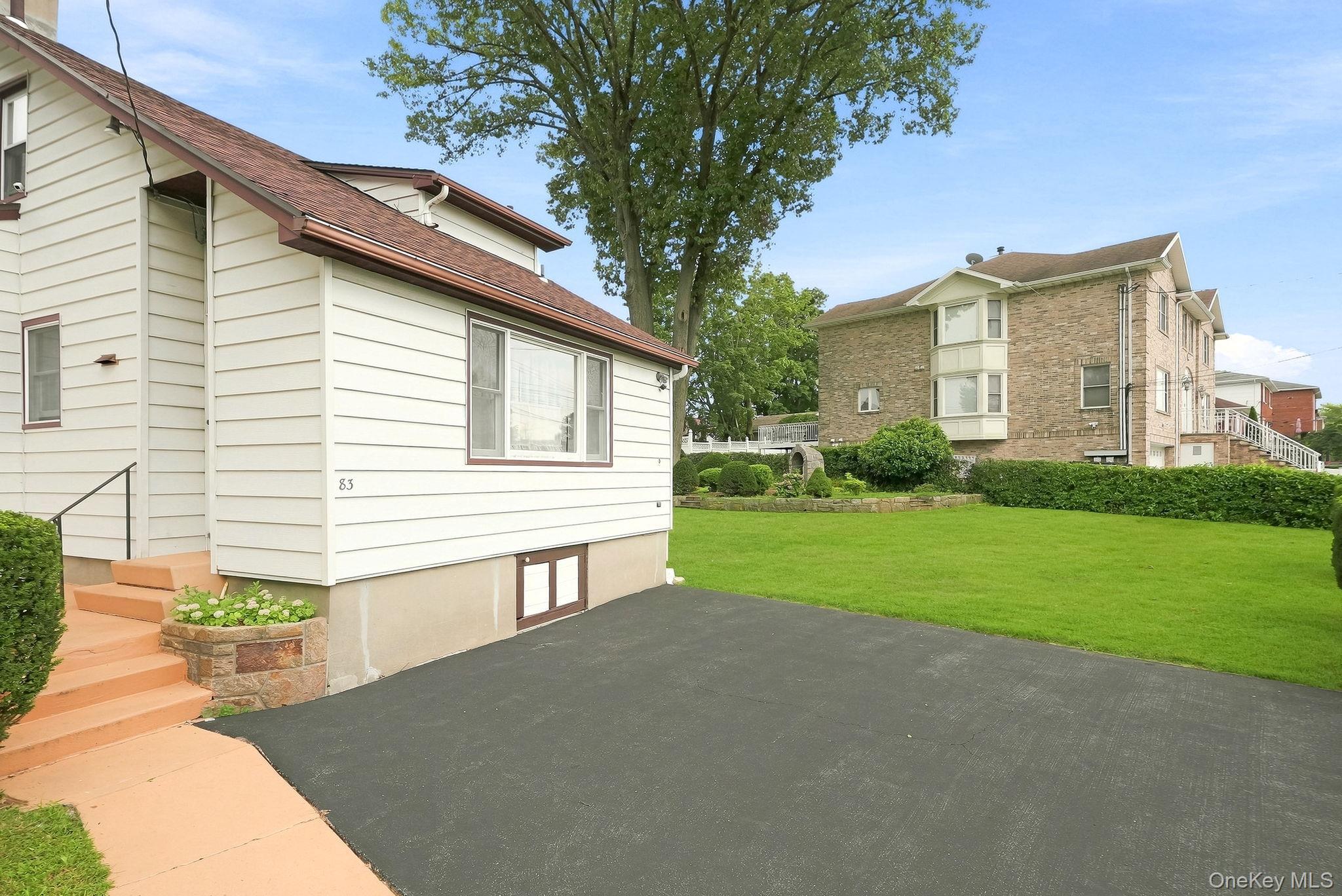 Single Family Brewster Avenue Westchester County, NY 10701, MLS-1046469-13