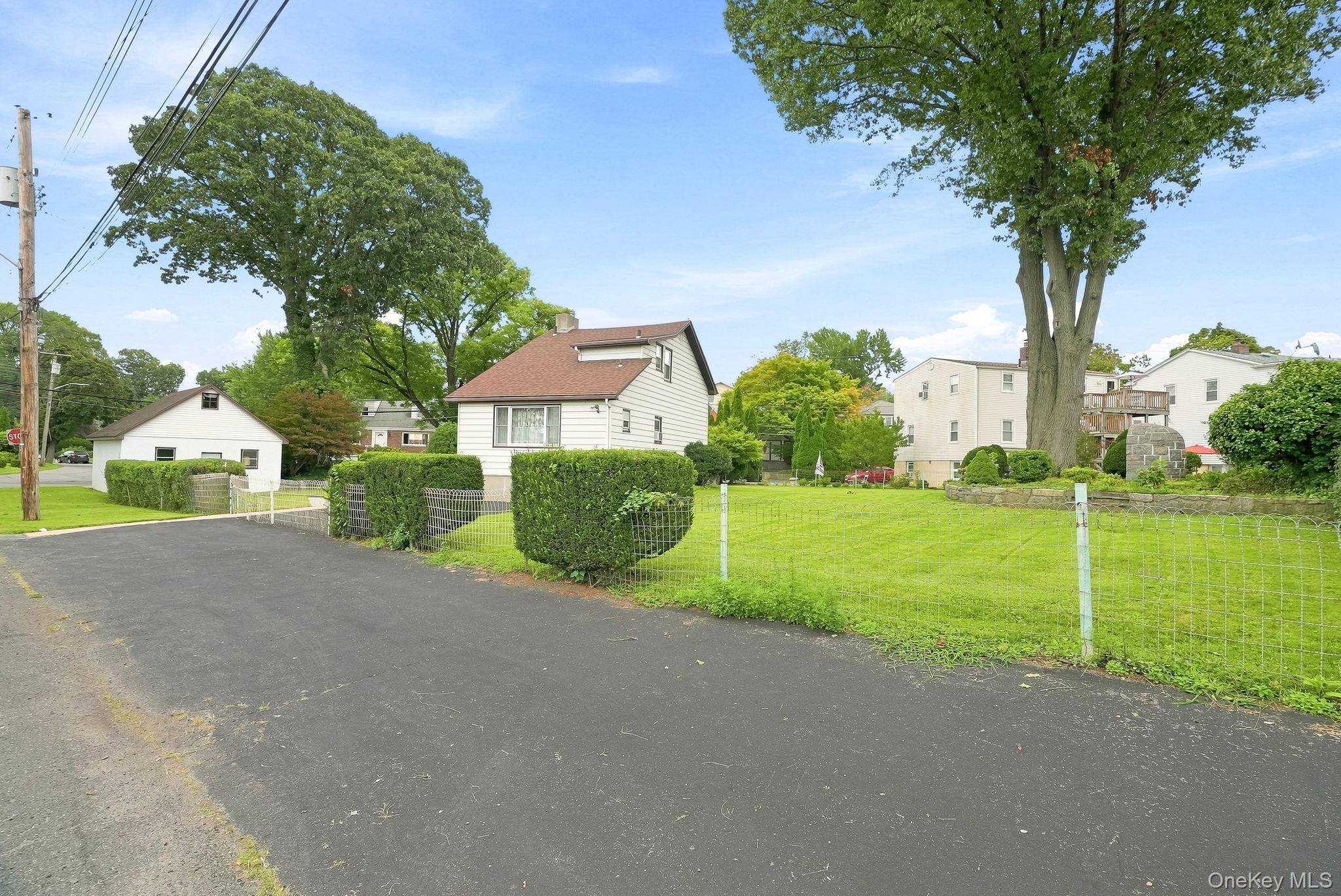 Single Family Brewster Avenue Westchester County, NY 10701, MLS-1046469-38