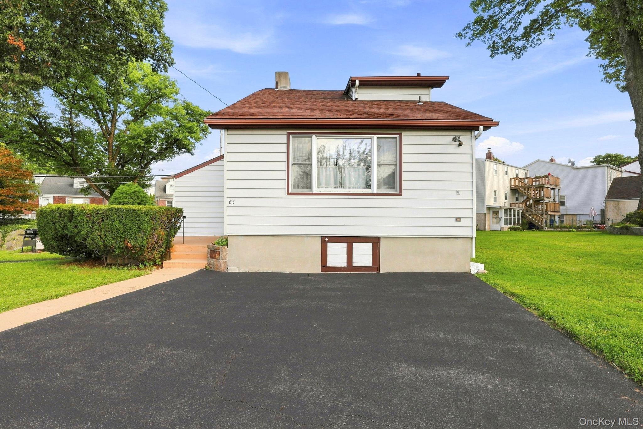 Single Family Brewster Avenue Westchester County, NY 10701, MLS-1046469-7