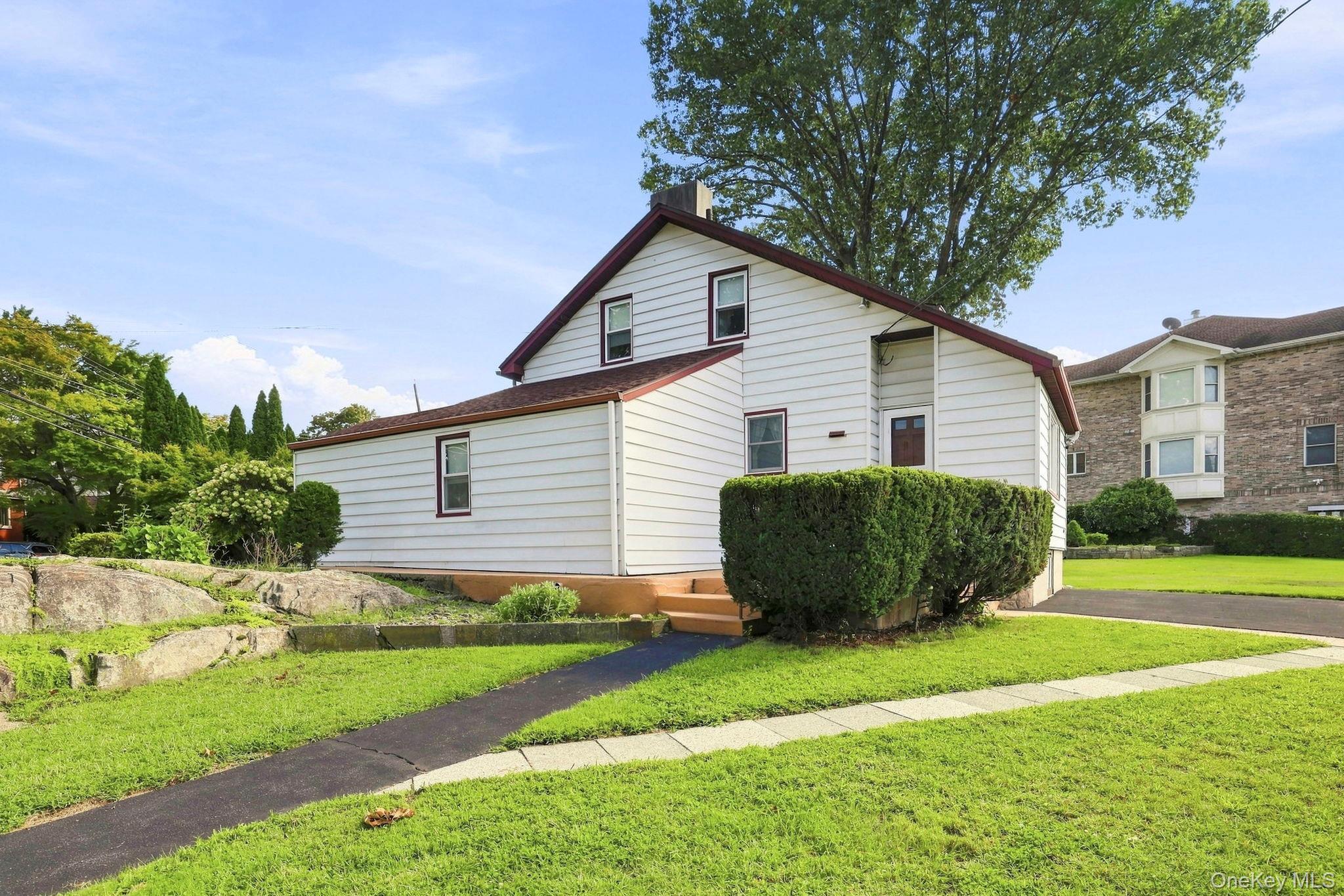 Single Family Brewster Avenue Westchester County, NY 10701, MLS-1046469-8