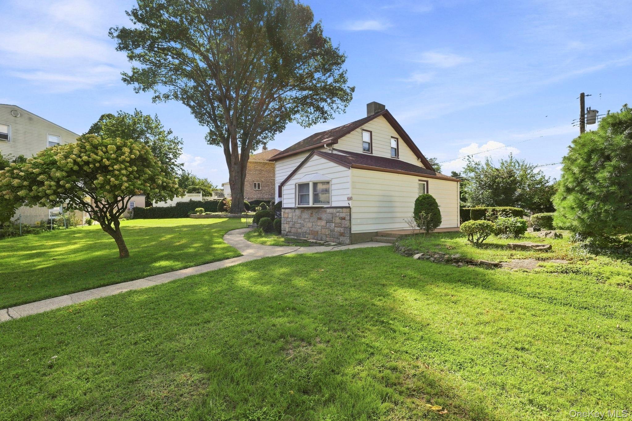 Single Family Brewster Avenue Westchester County, NY 10701, MLS-1046469-9