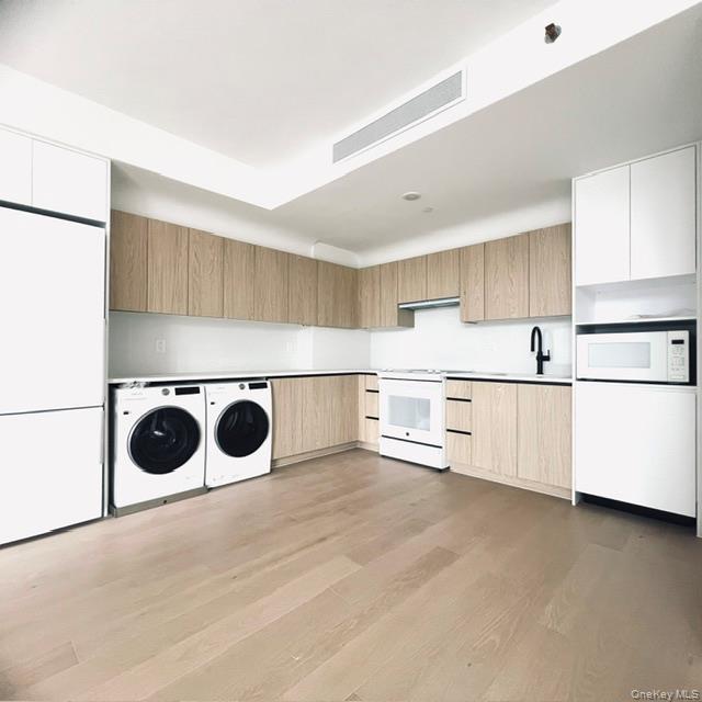 Apartment 66th Street  Brooklyn, NY 11204, MLS-1046484-2