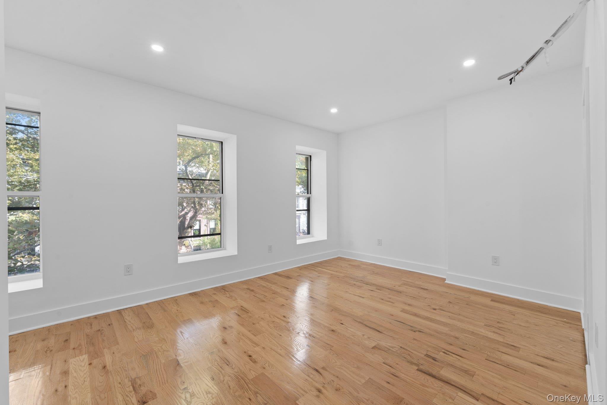 Single Family Madison Street  Brooklyn, NY 11221, MLS-1046493-11