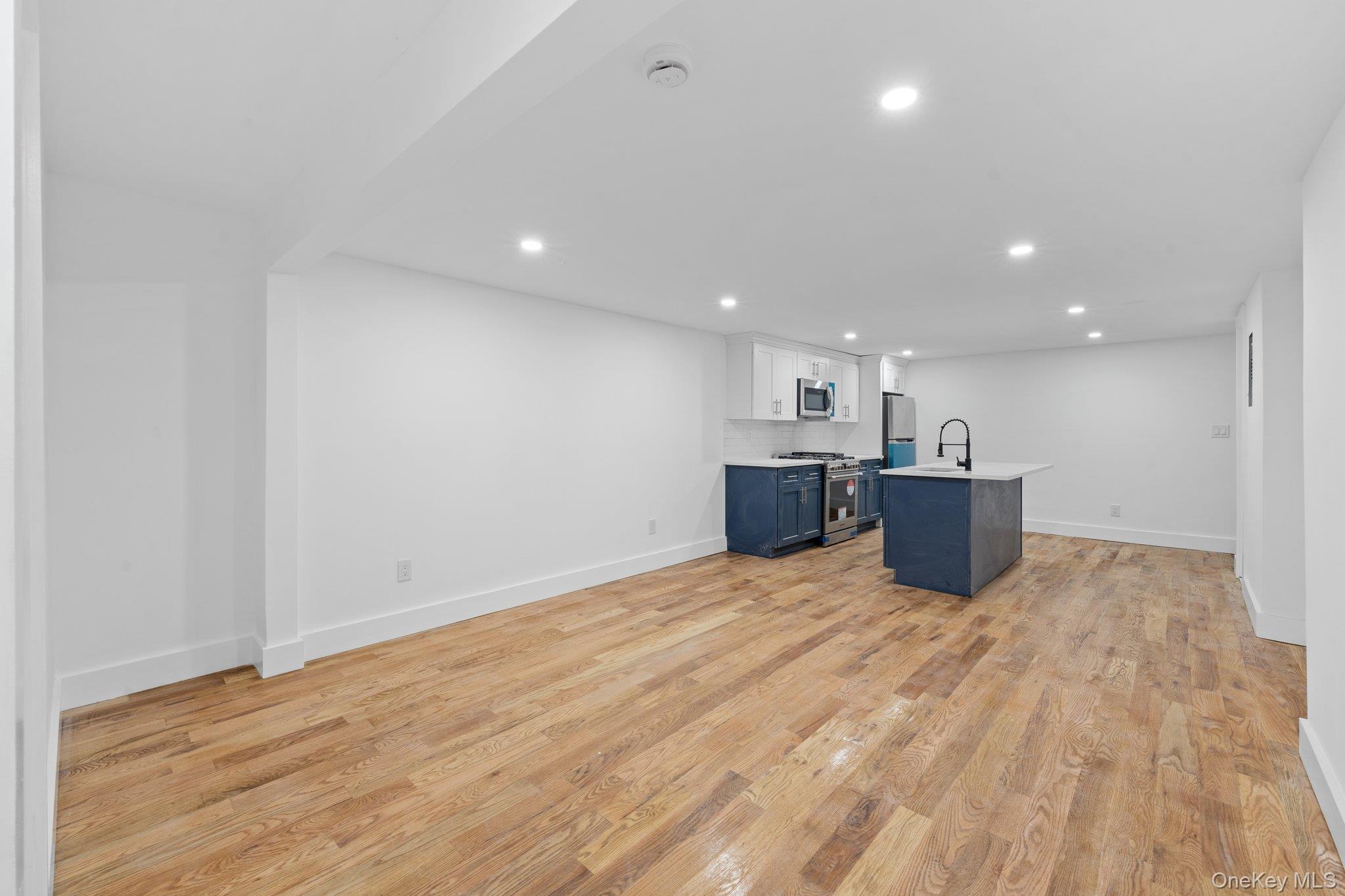 Single Family Madison Street  Brooklyn, NY 11221, MLS-1046493-12