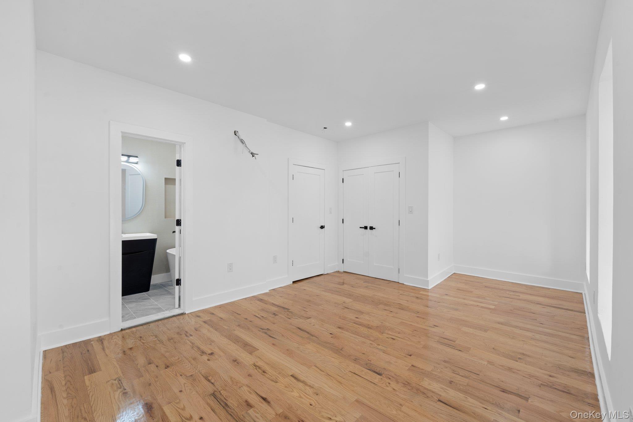 Single Family Madison Street  Brooklyn, NY 11221, MLS-1046493-8
