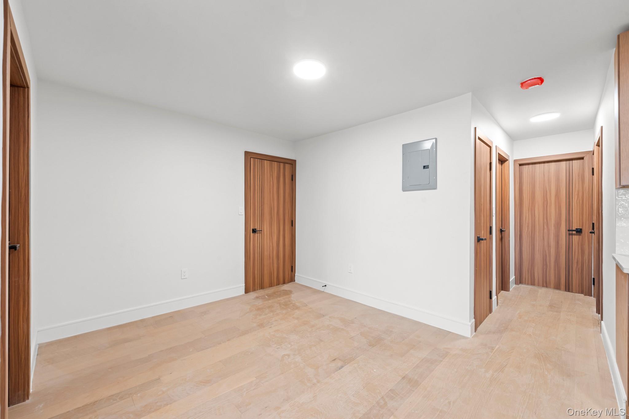 Single Family E 216th Street Bronx, NY 10467, MLS-1046506-10