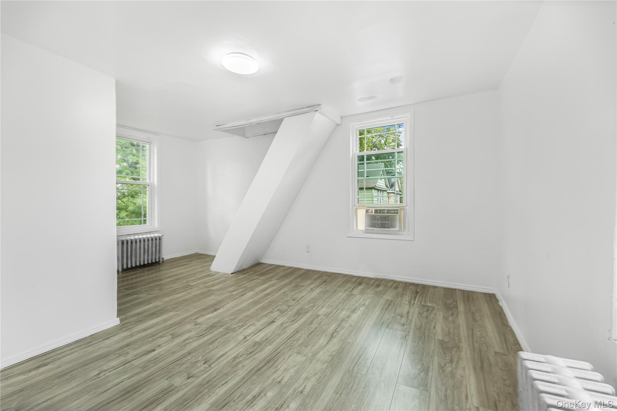 Single Family Obrien Avenue  Bronx, NY 10473, MLS-1046513-28