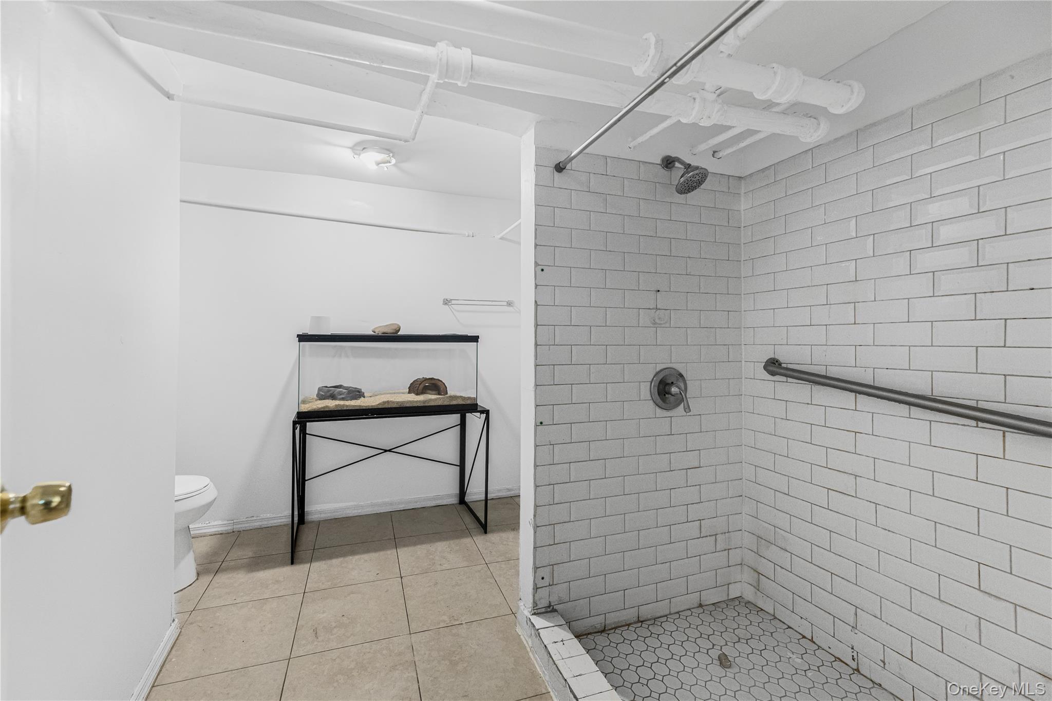 Single Family Obrien Avenue  Bronx, NY 10473, MLS-1046513-32
