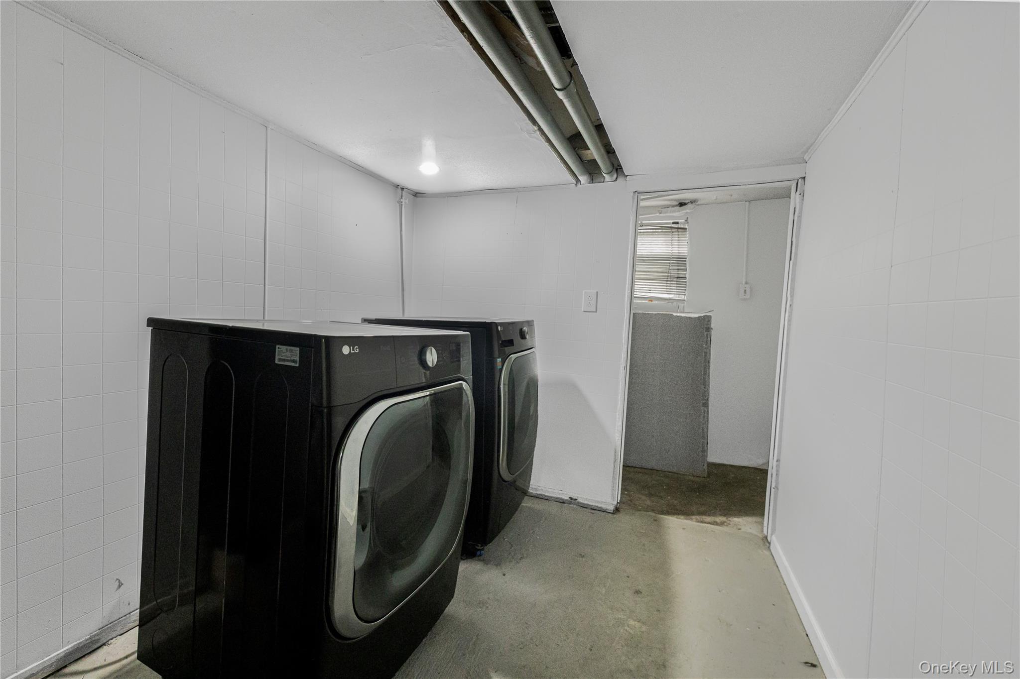 Single Family Obrien Avenue  Bronx, NY 10473, MLS-1046513-34