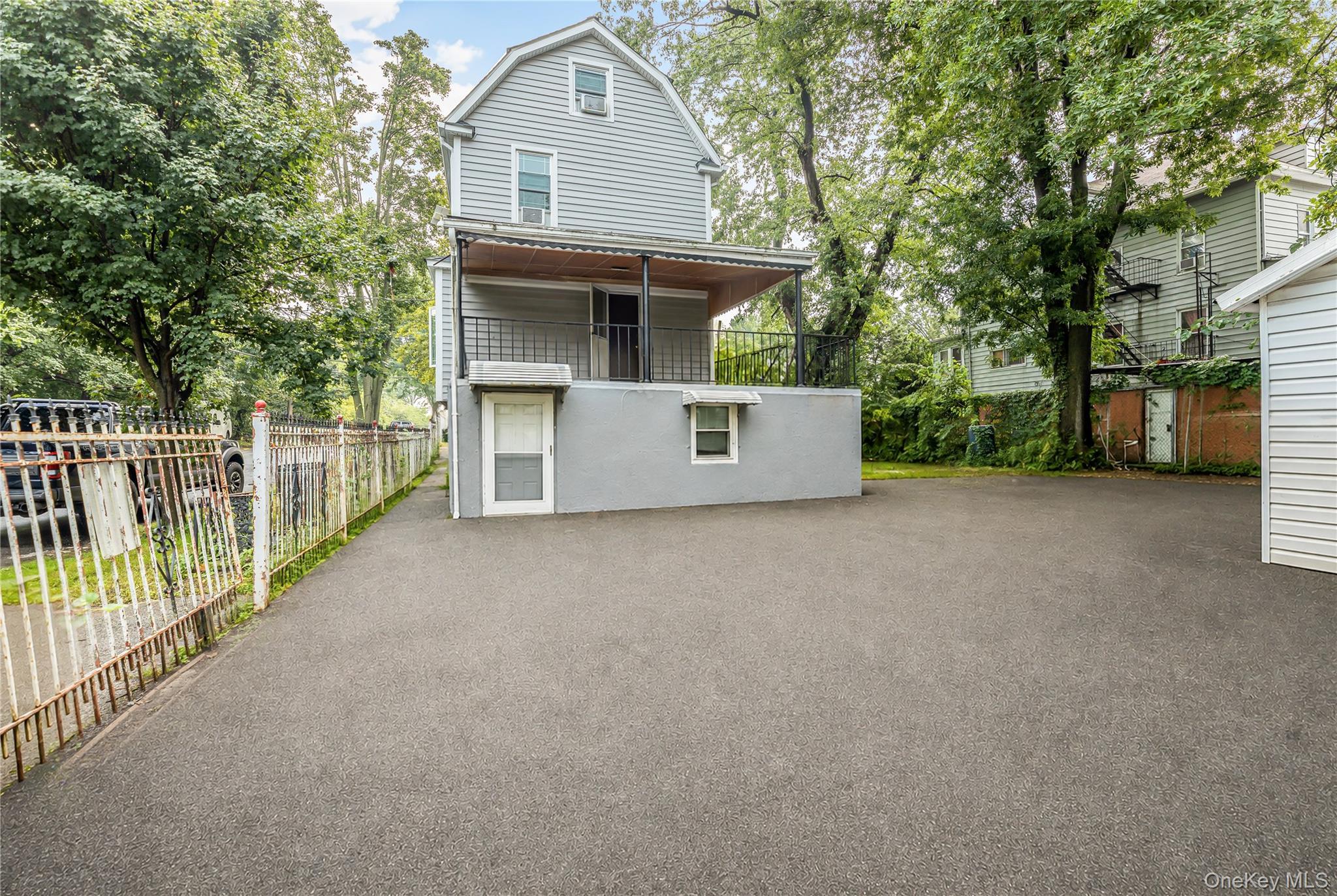 Single Family Obrien Avenue  Bronx, NY 10473, MLS-1046513-8