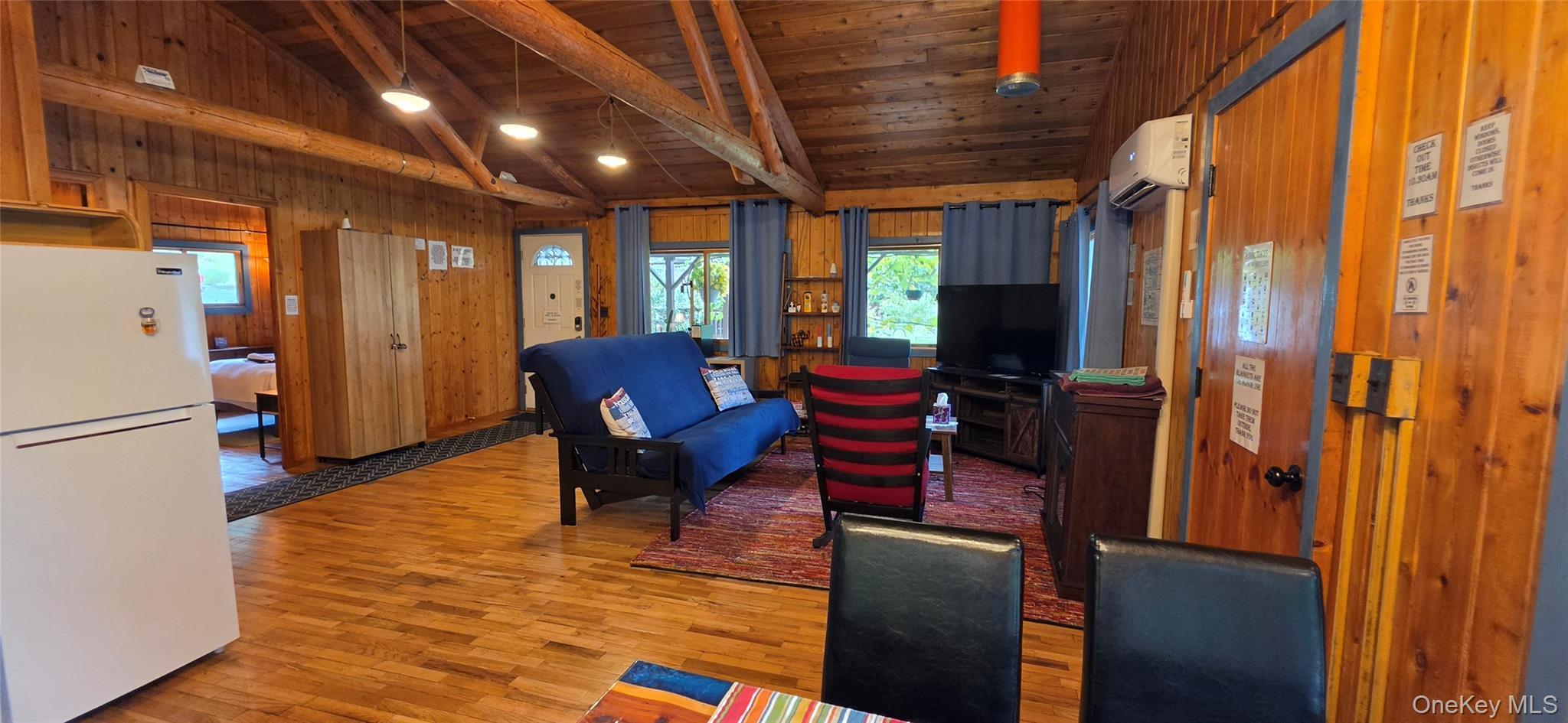 Single Family Lake Shore Lane  Sullivan County, NY 12764, MLS-1046536-8