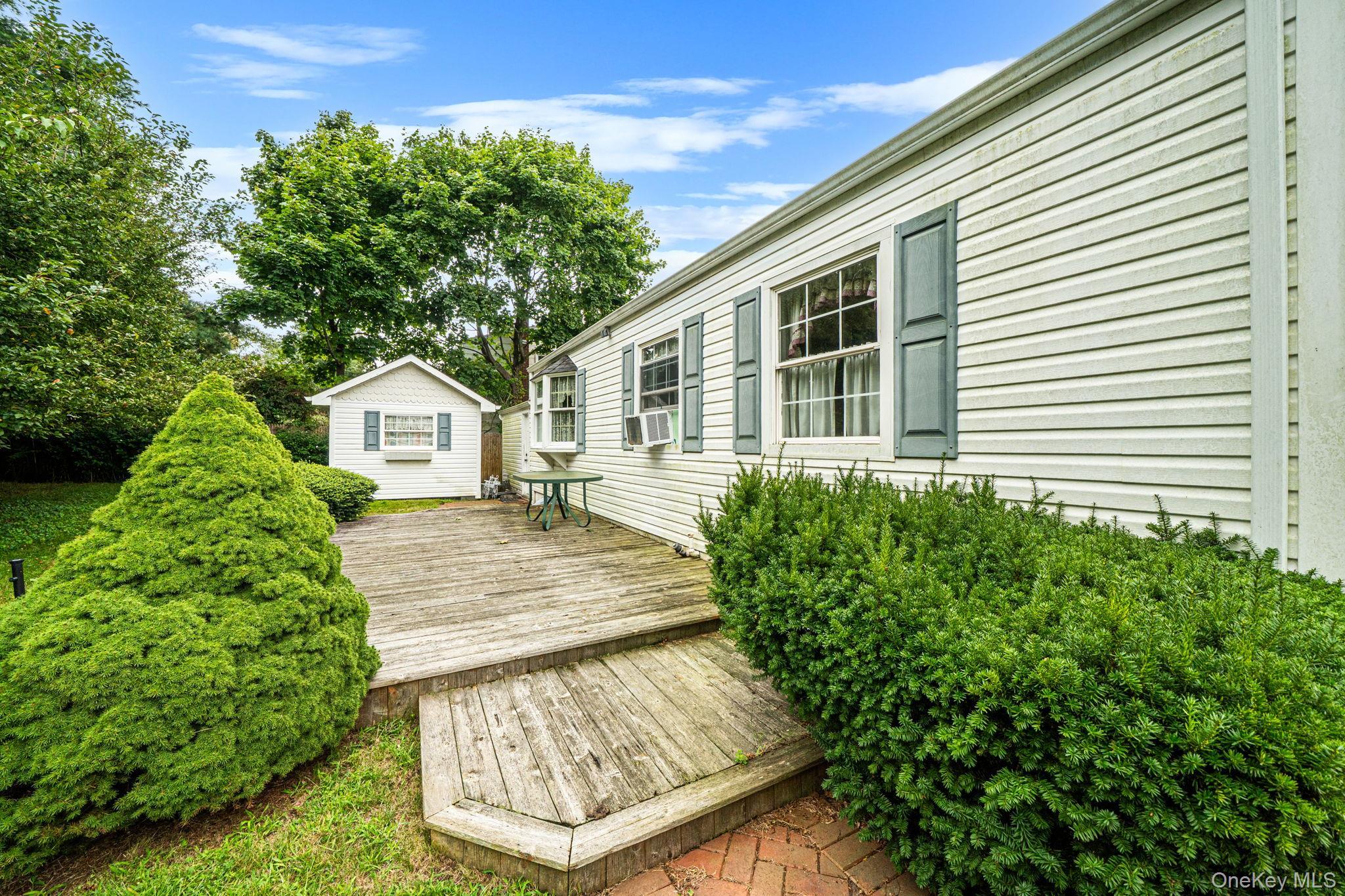 Single Family Pilcher Street Suffolk County, NY 11702, MLS-1046550-7