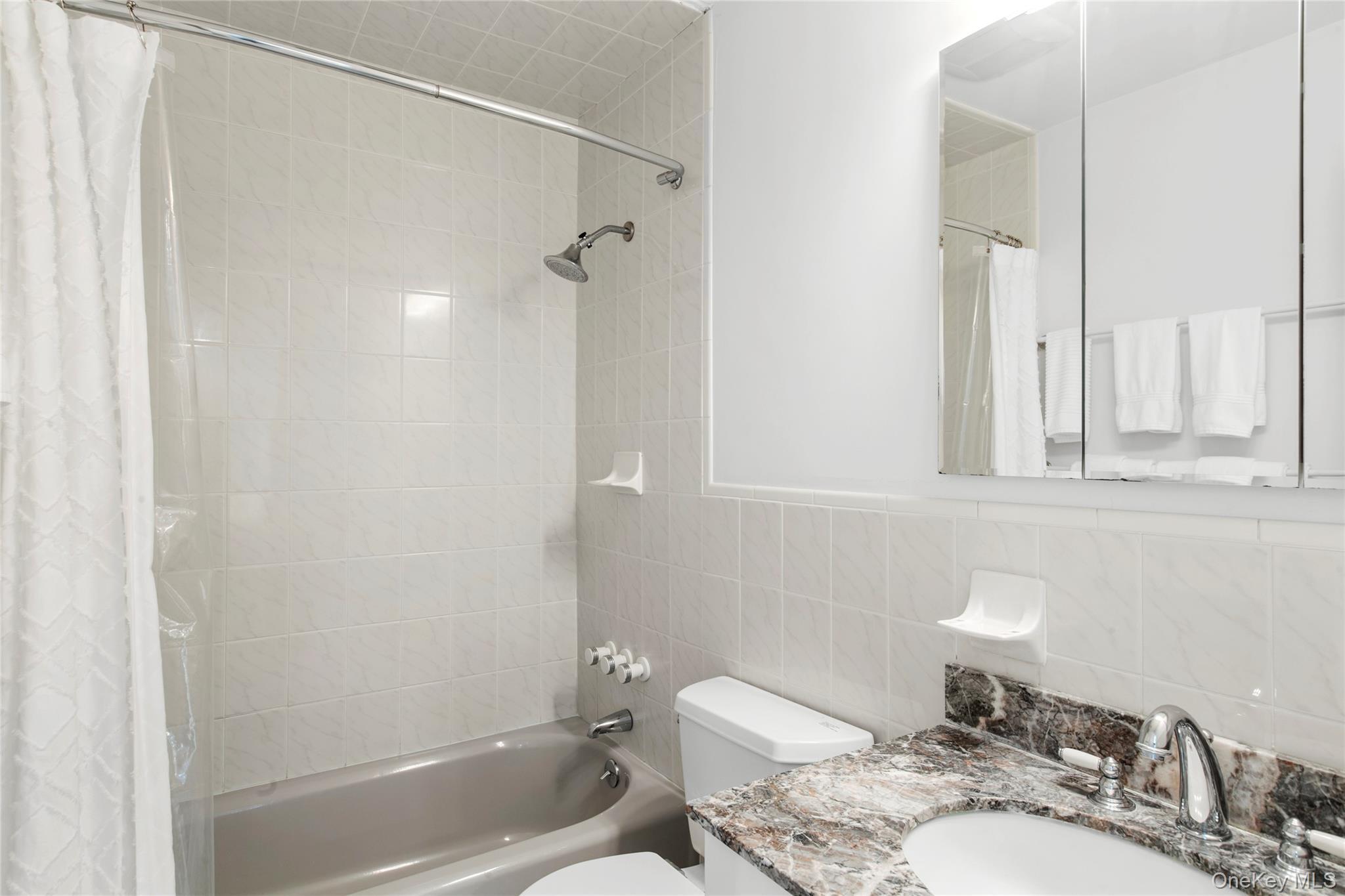 Single Family S Pond Road Suffolk County, NY 11937, MLS-1046558-15