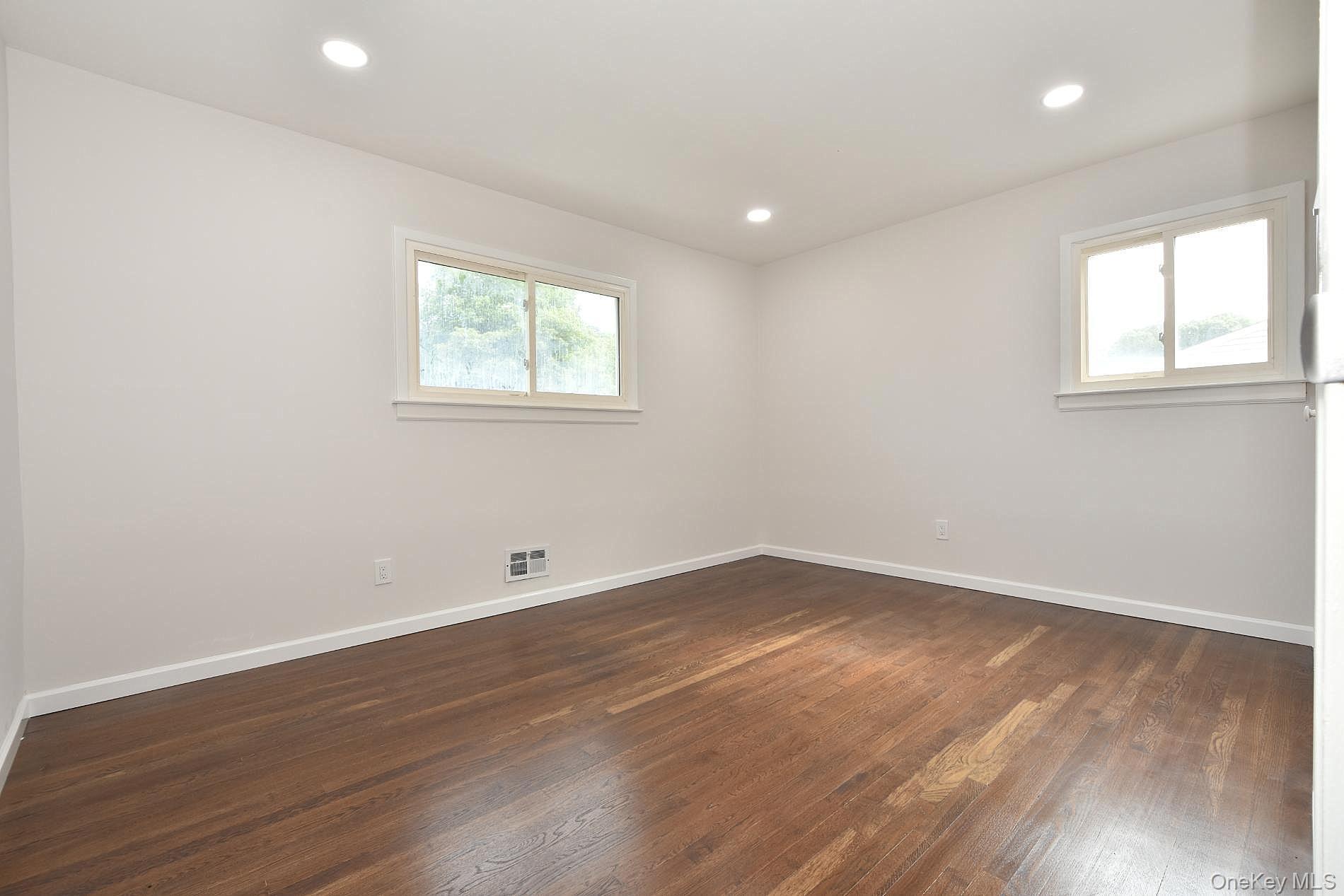 Single Family Bethany Drive Suffolk County, NY 11725, MLS-1046576-6