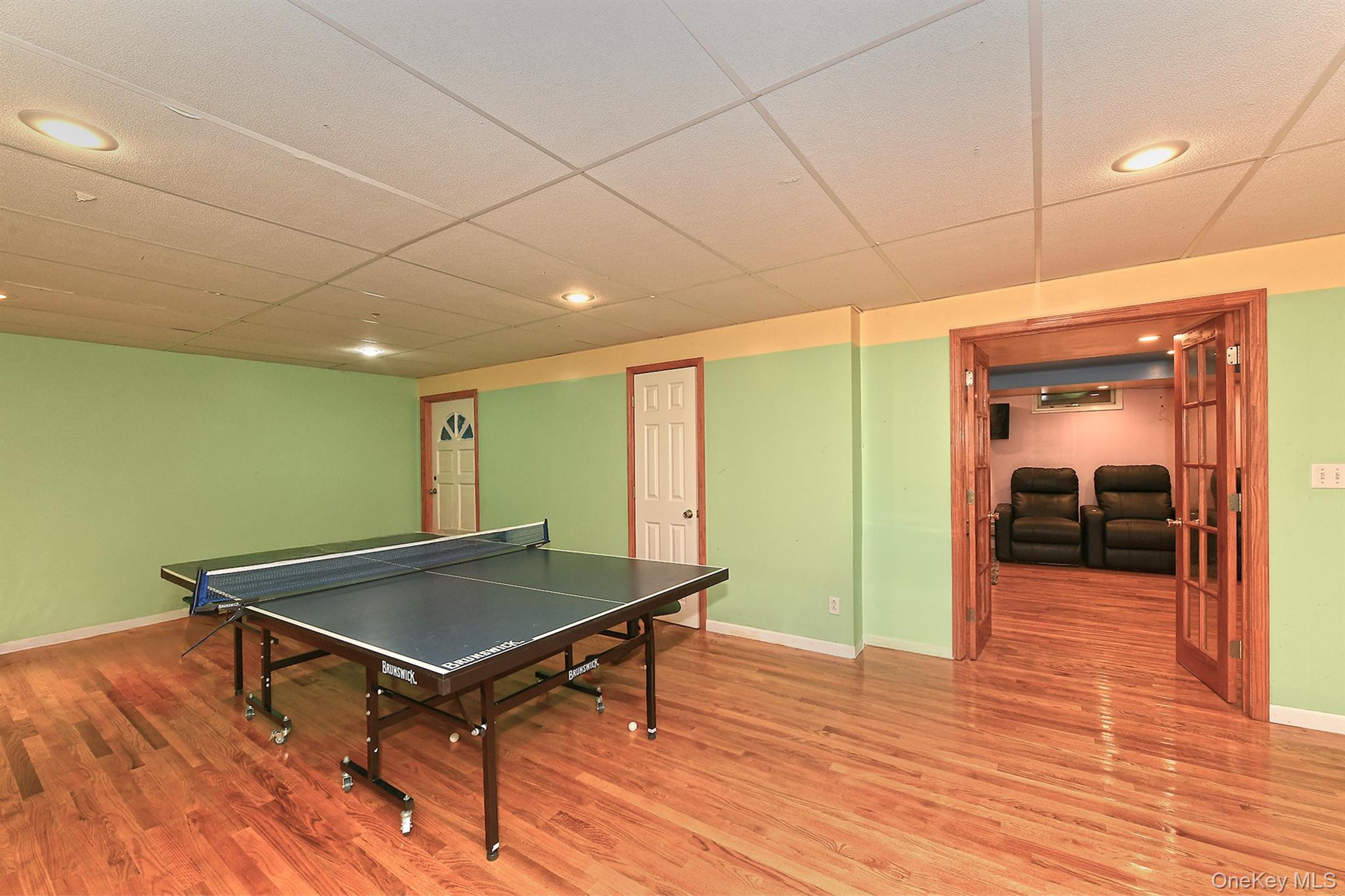 Single Family Saw Mill Lane Suffolk County, NY 11724, MLS-1046579-21