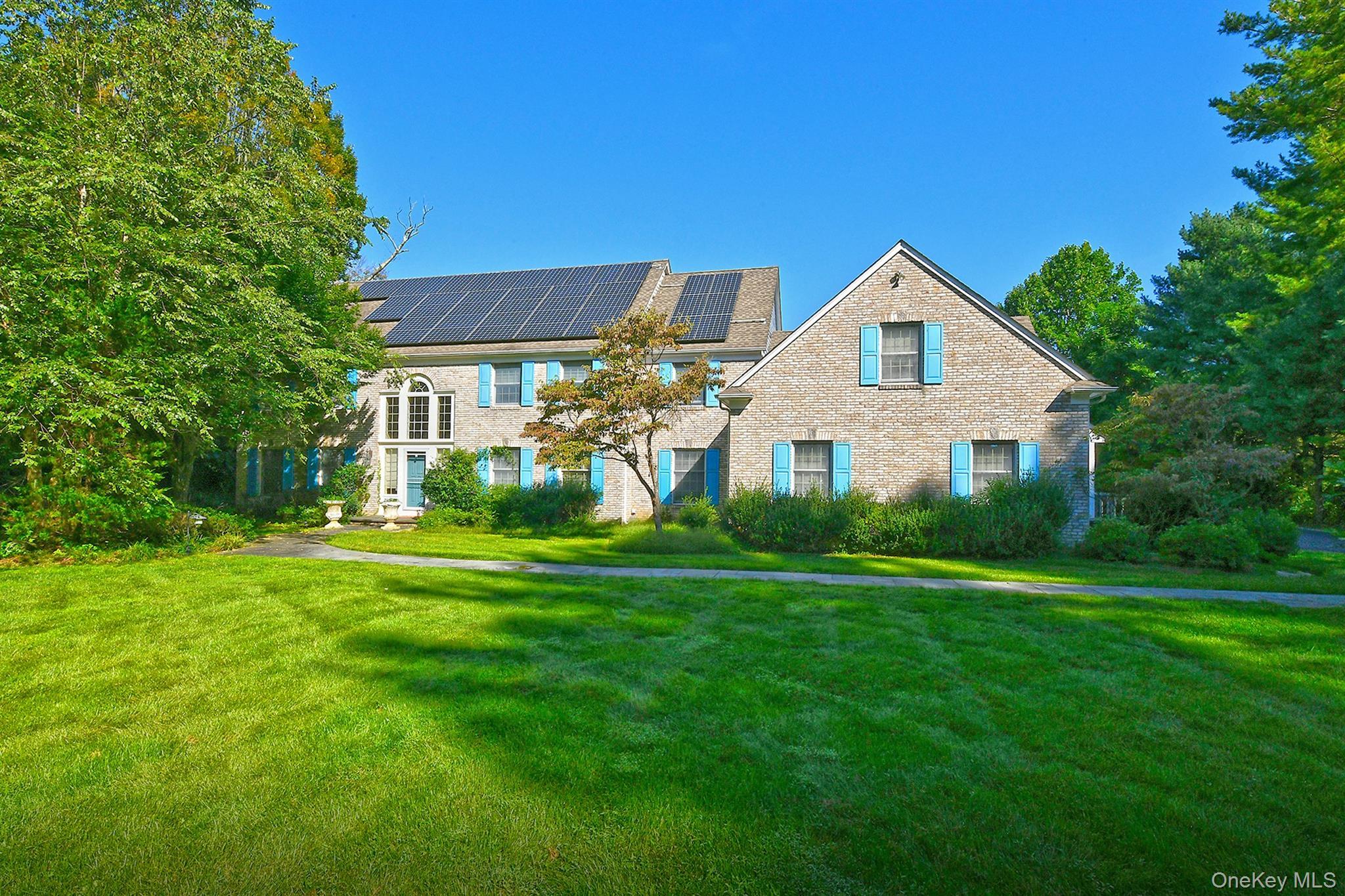 Single Family Saw Mill Lane  Suffolk County, NY 11724, MLS-1046579-27