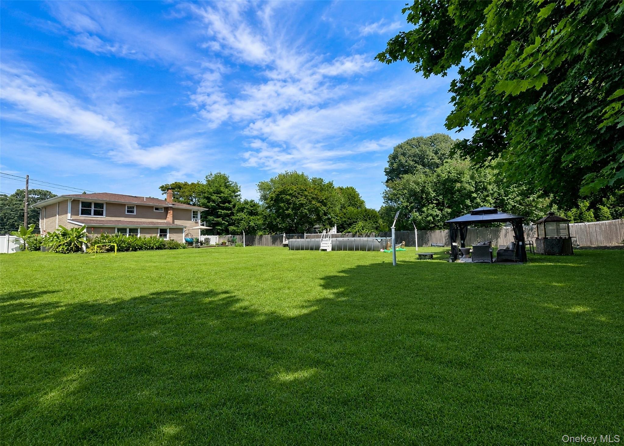 Single Family Union Boulevard Suffolk County, NY 11706, MLS-1046597-26