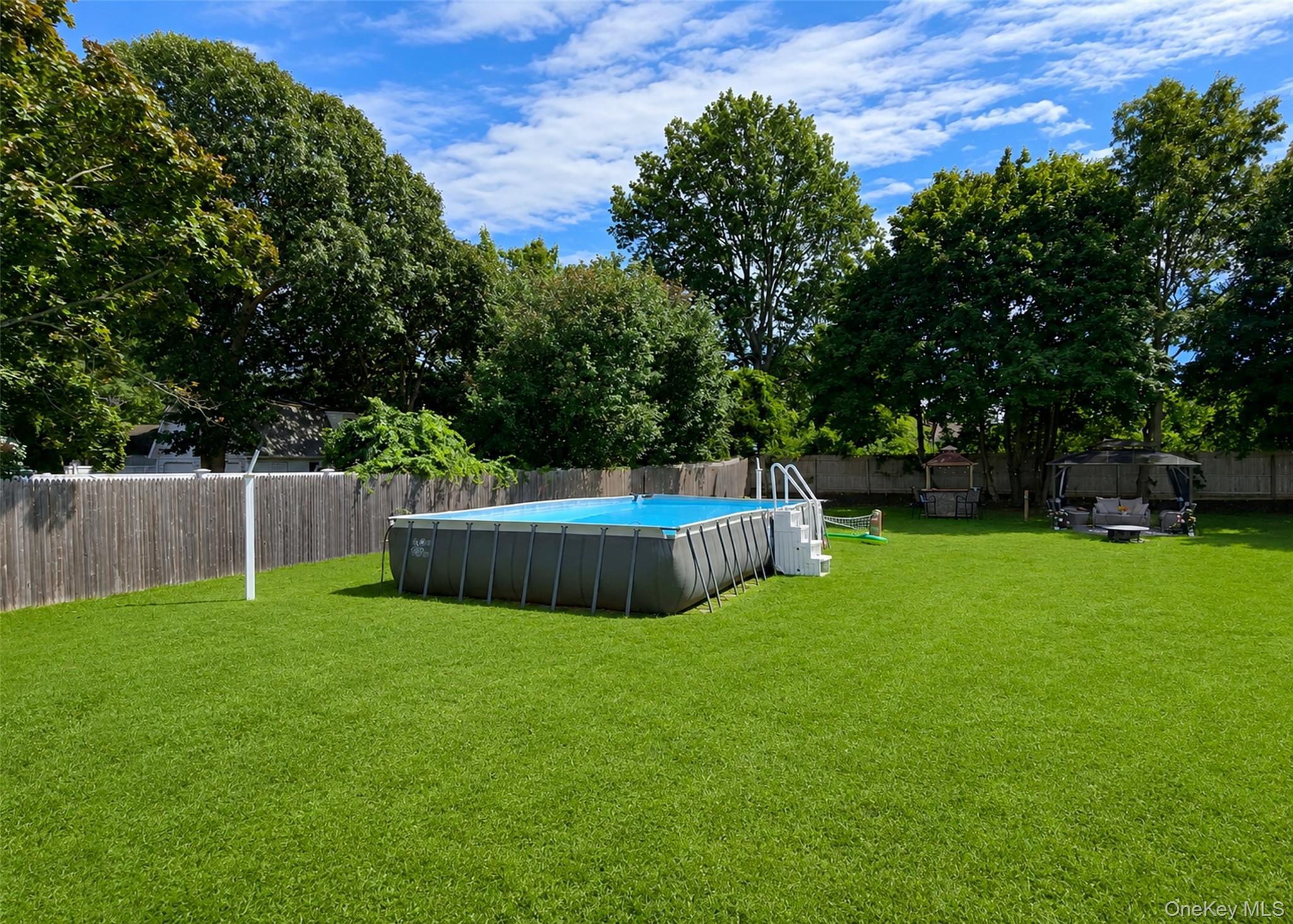 Single Family Union Boulevard Suffolk County, NY 11706, MLS-1046597-31